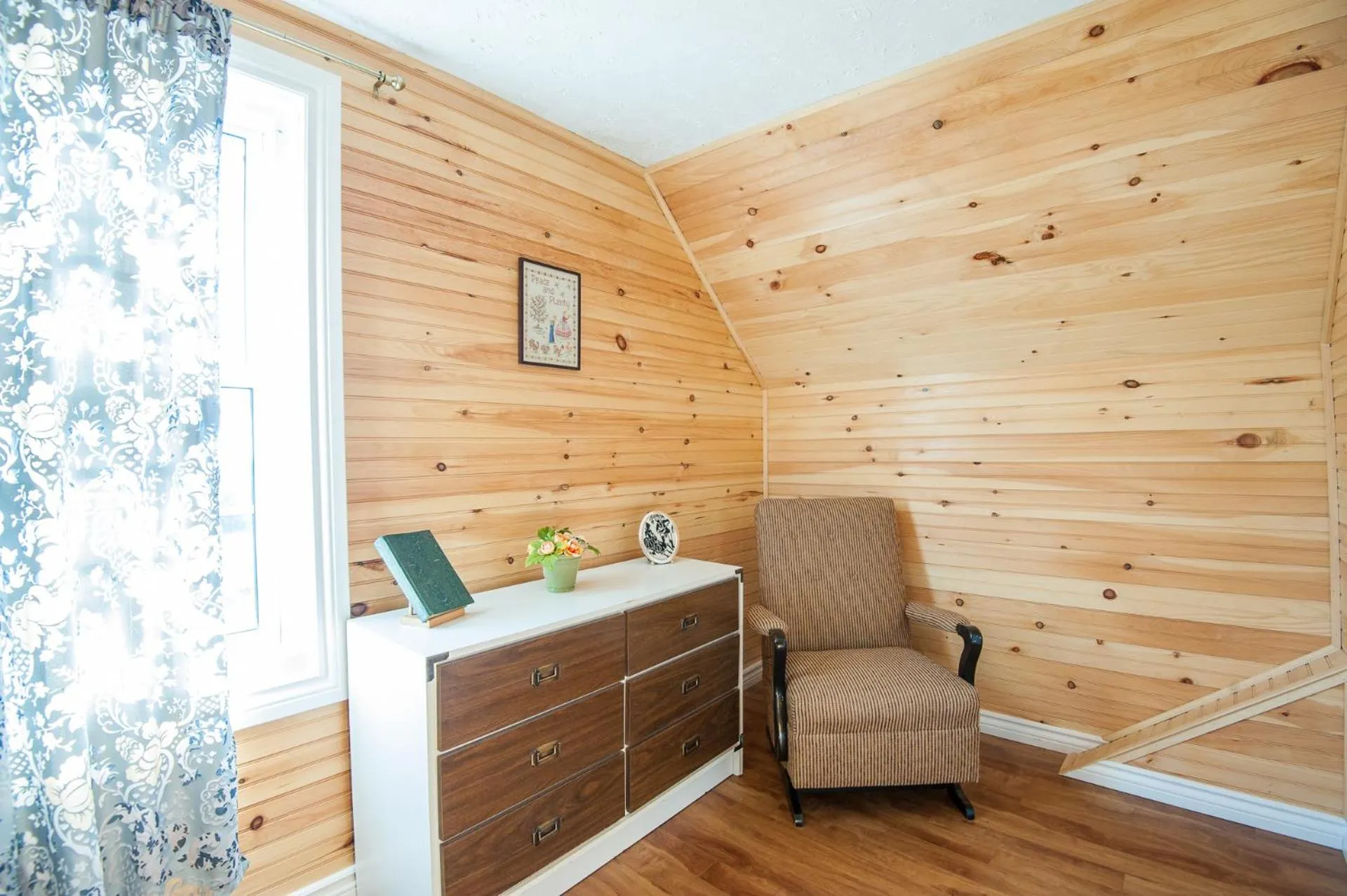 Bedroom in Cavendish Lodge & Cottages