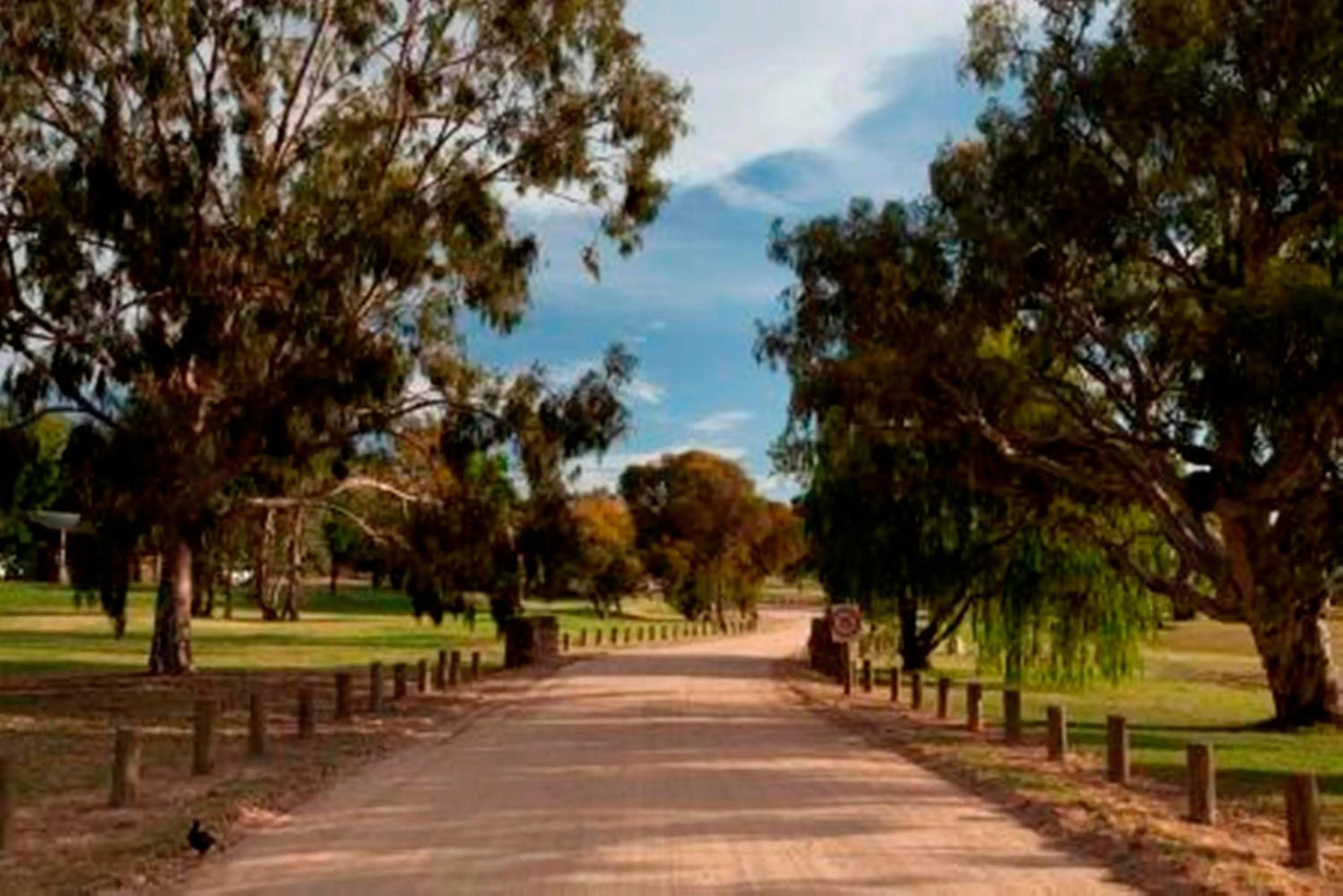 Property building in Lake Hume Holiday Park