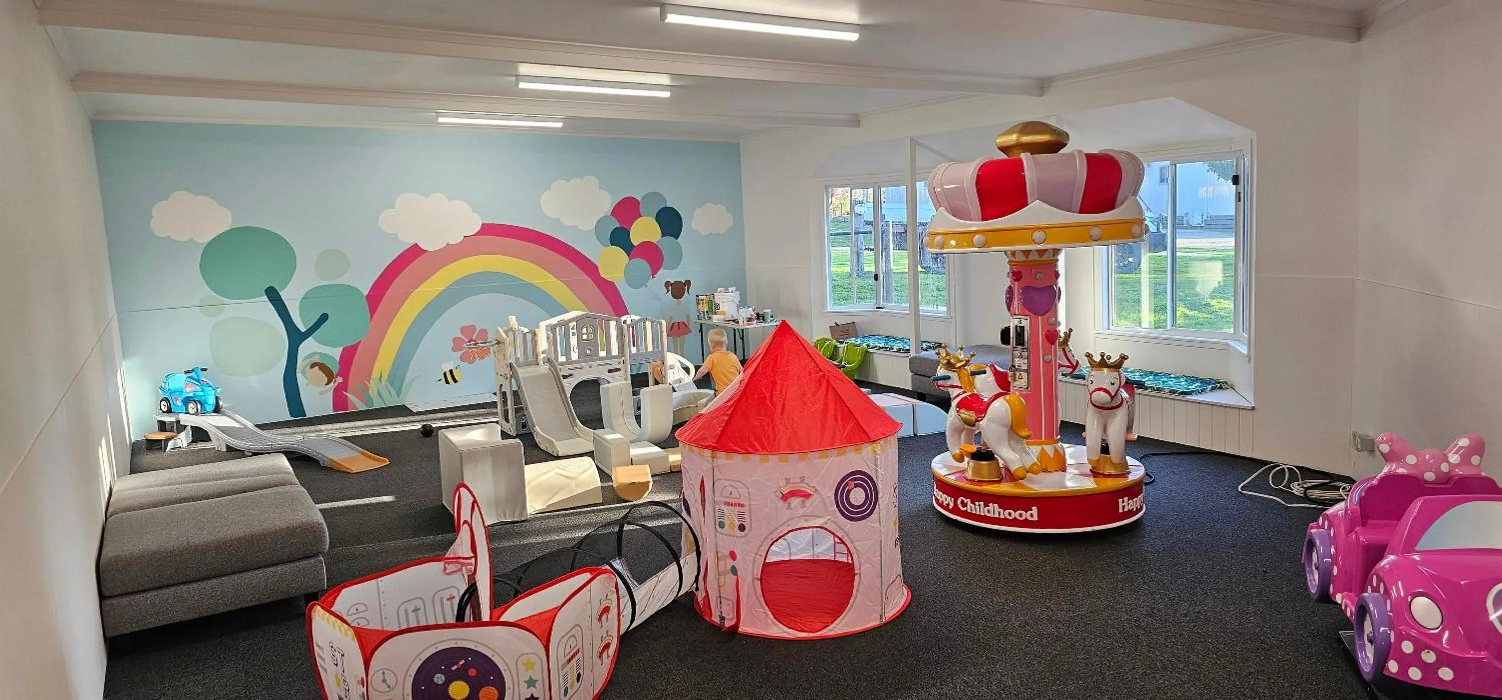 young children in Lake Hume Holiday Park