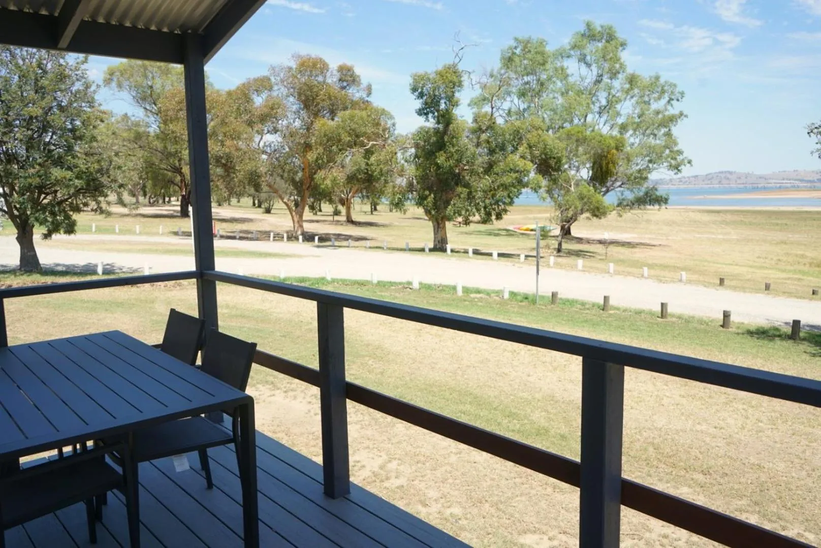 Balcony/Terrace in Lake Hume Holiday Park