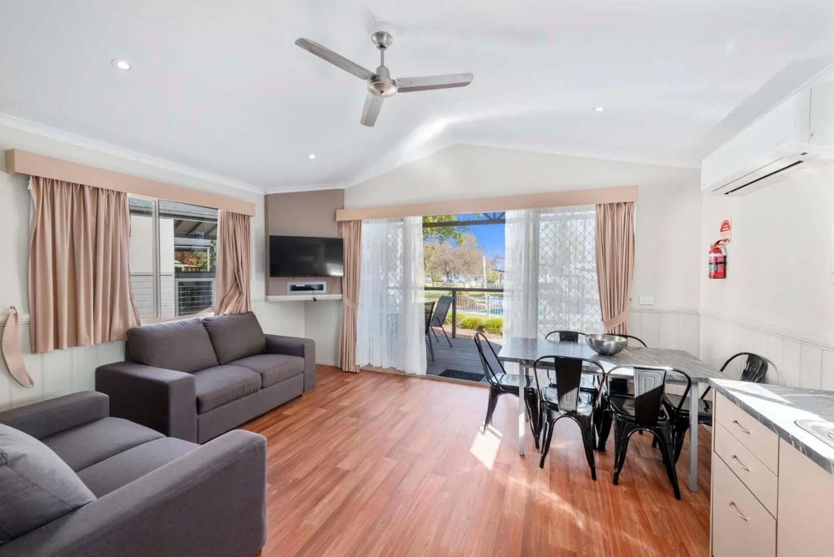 TV and multimedia in Lake Hume Holiday Park