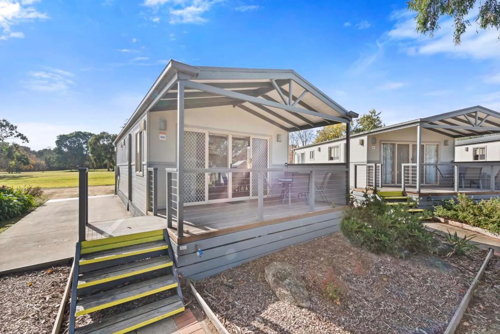 Day in Lake Hume Holiday Park