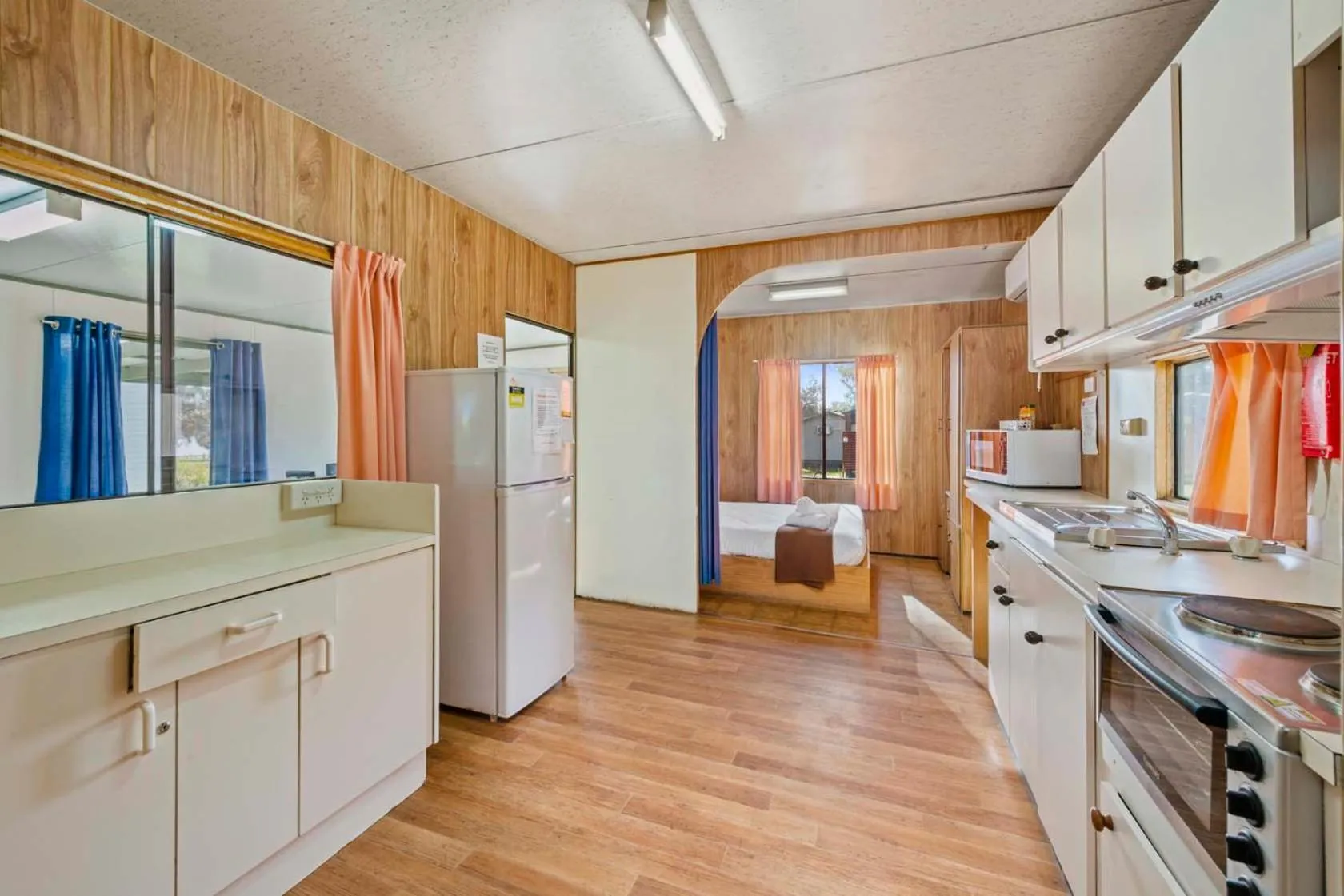 Kitchen or kitchenette in Lake Hume Holiday Park