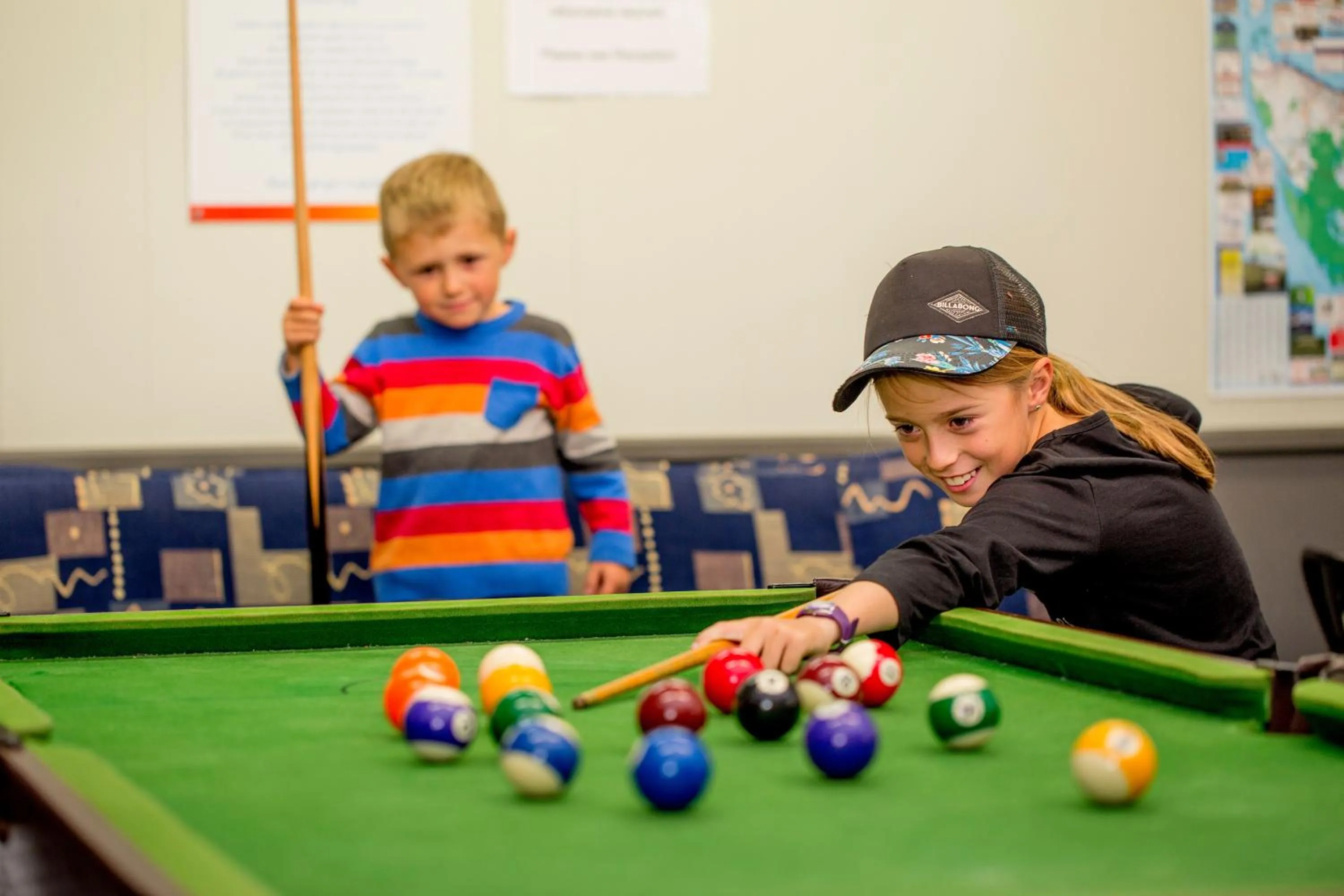 People in Lake Hume Holiday Park