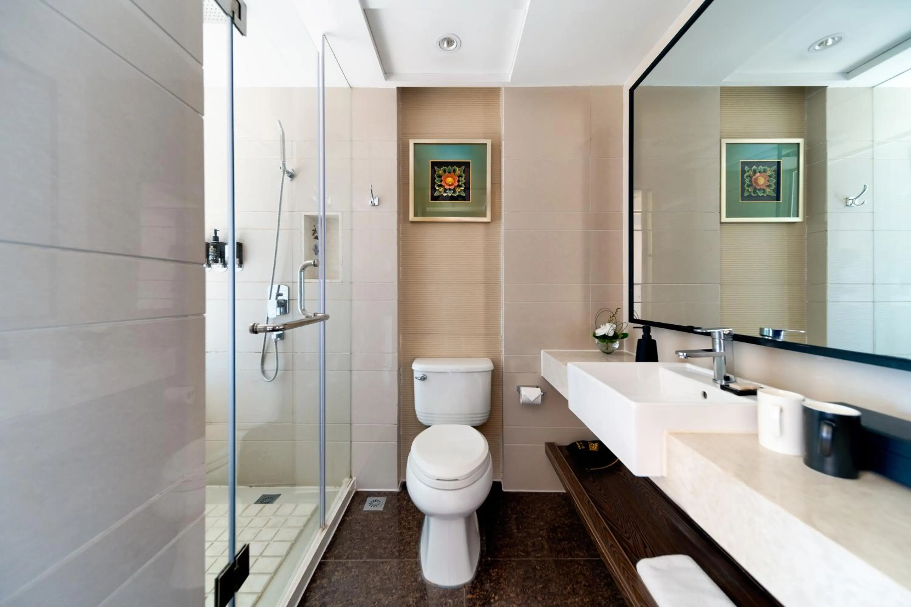 Toilet in SSAW Boutique Hotel Hefei Intime Centre