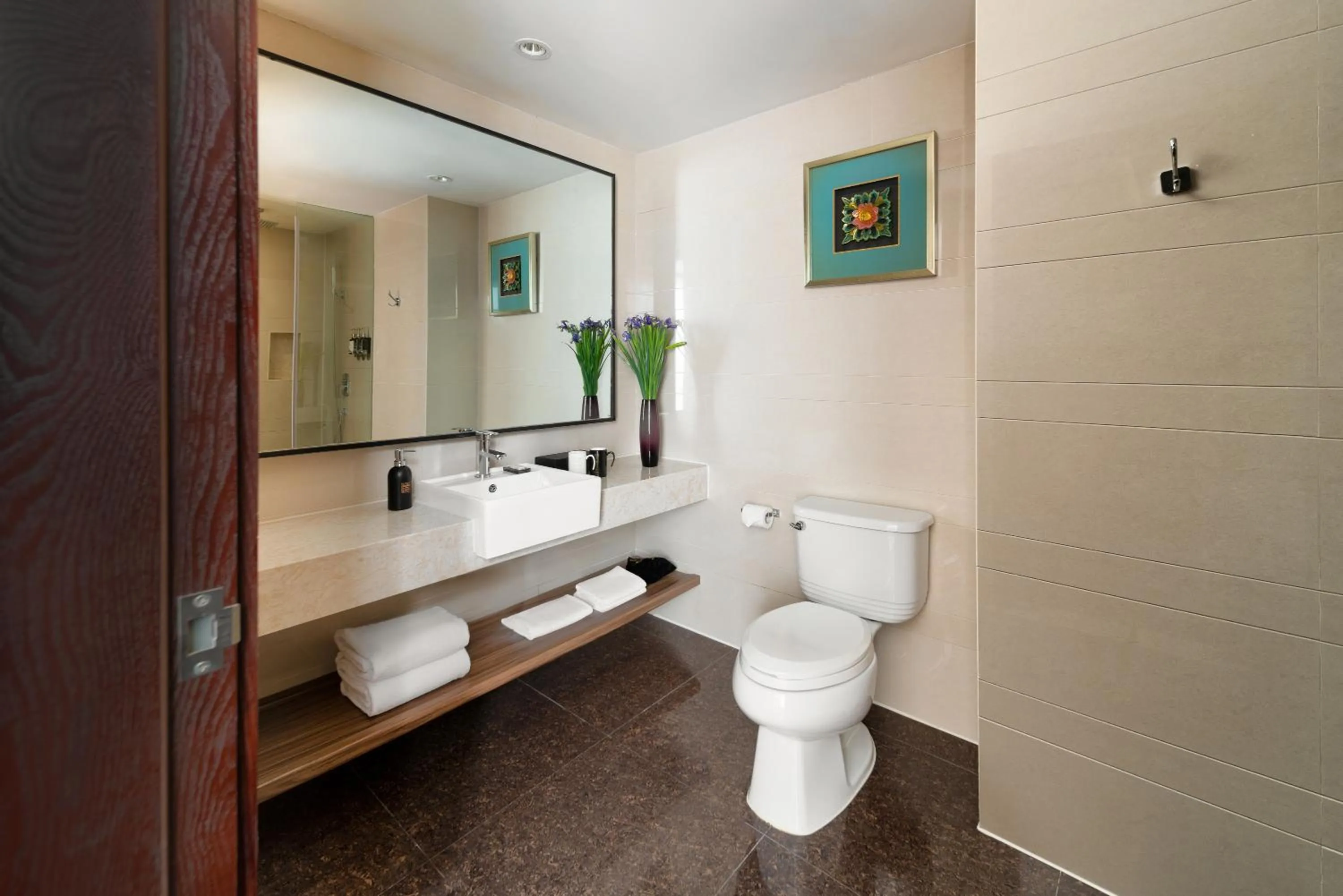 Toilet in SSAW Boutique Hotel Hefei Intime Centre