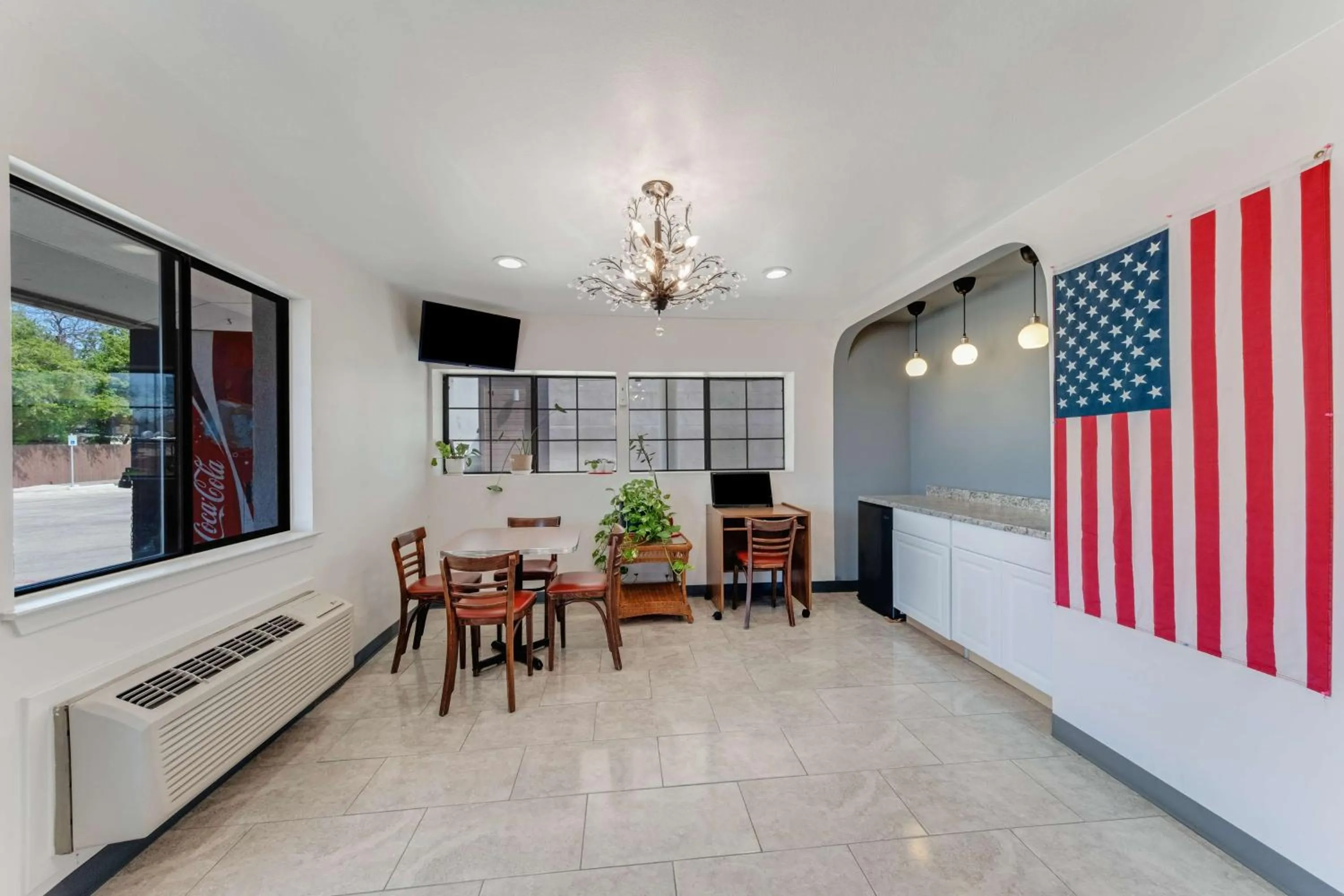 Breakfast in Americas Best Value Inn San Antonio Downtown Riverwalk