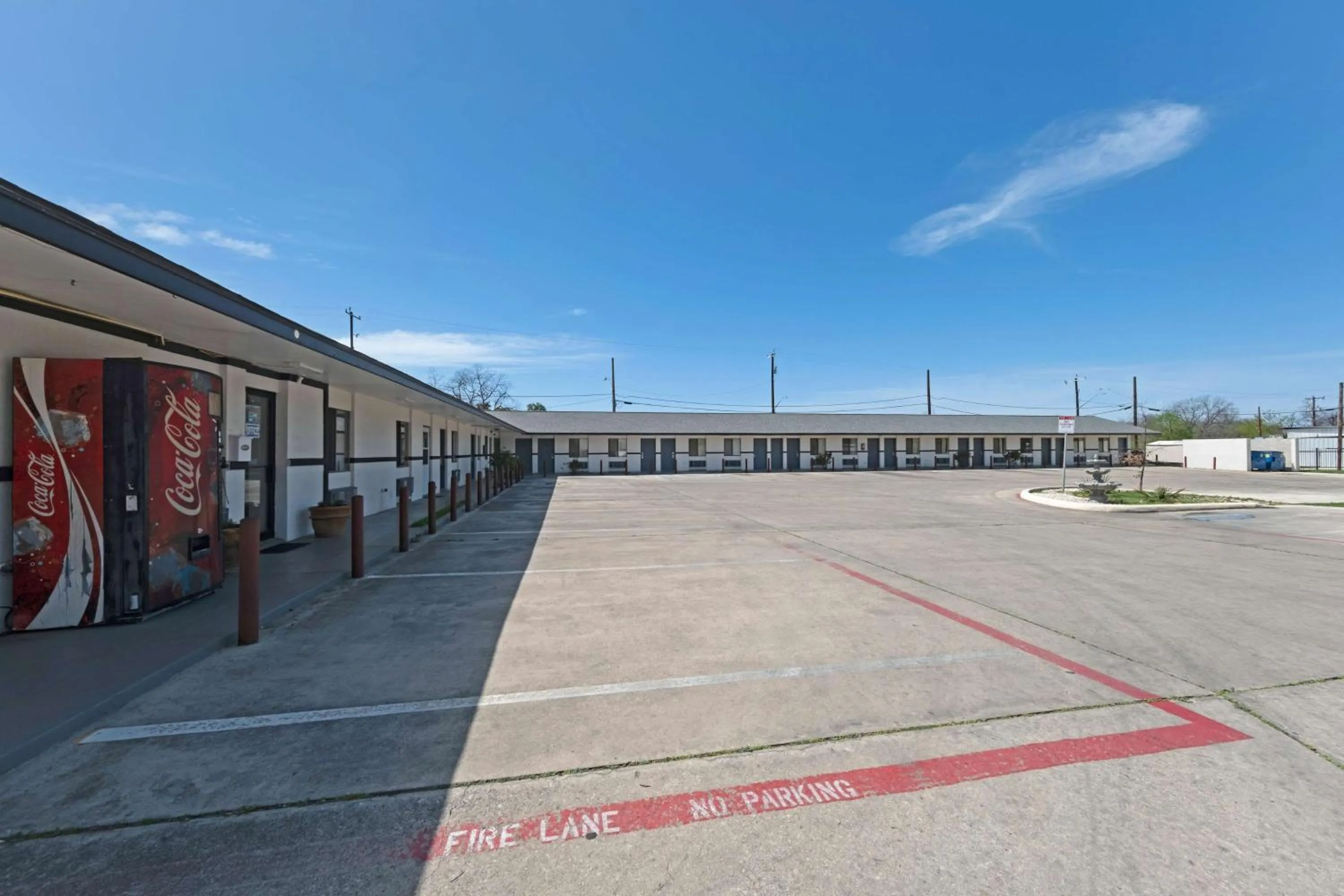 Property building in Americas Best Value Inn San Antonio Downtown Riverwalk