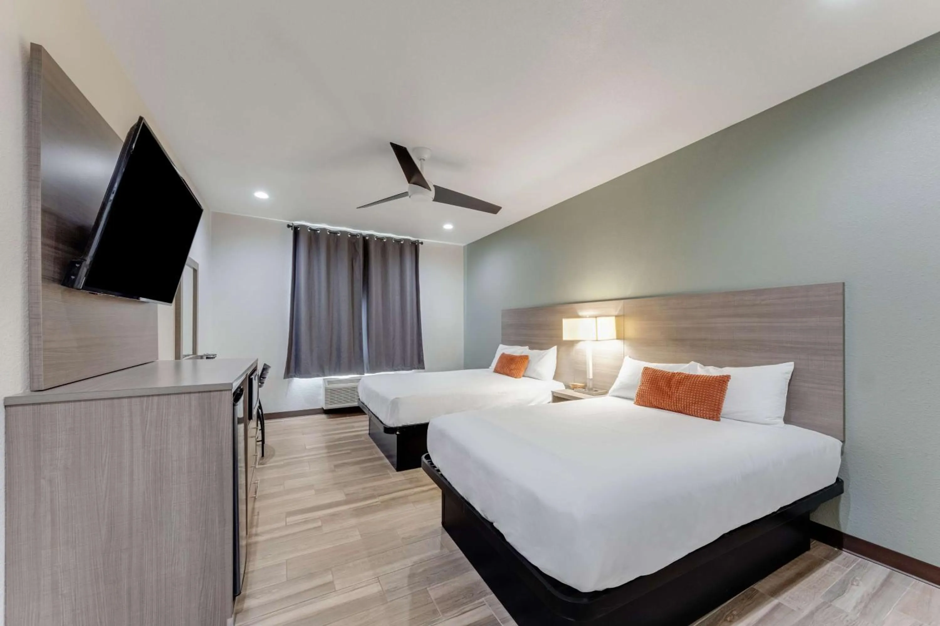 Bedroom, Bed in Americas Best Value Inn San Antonio Downtown Riverwalk