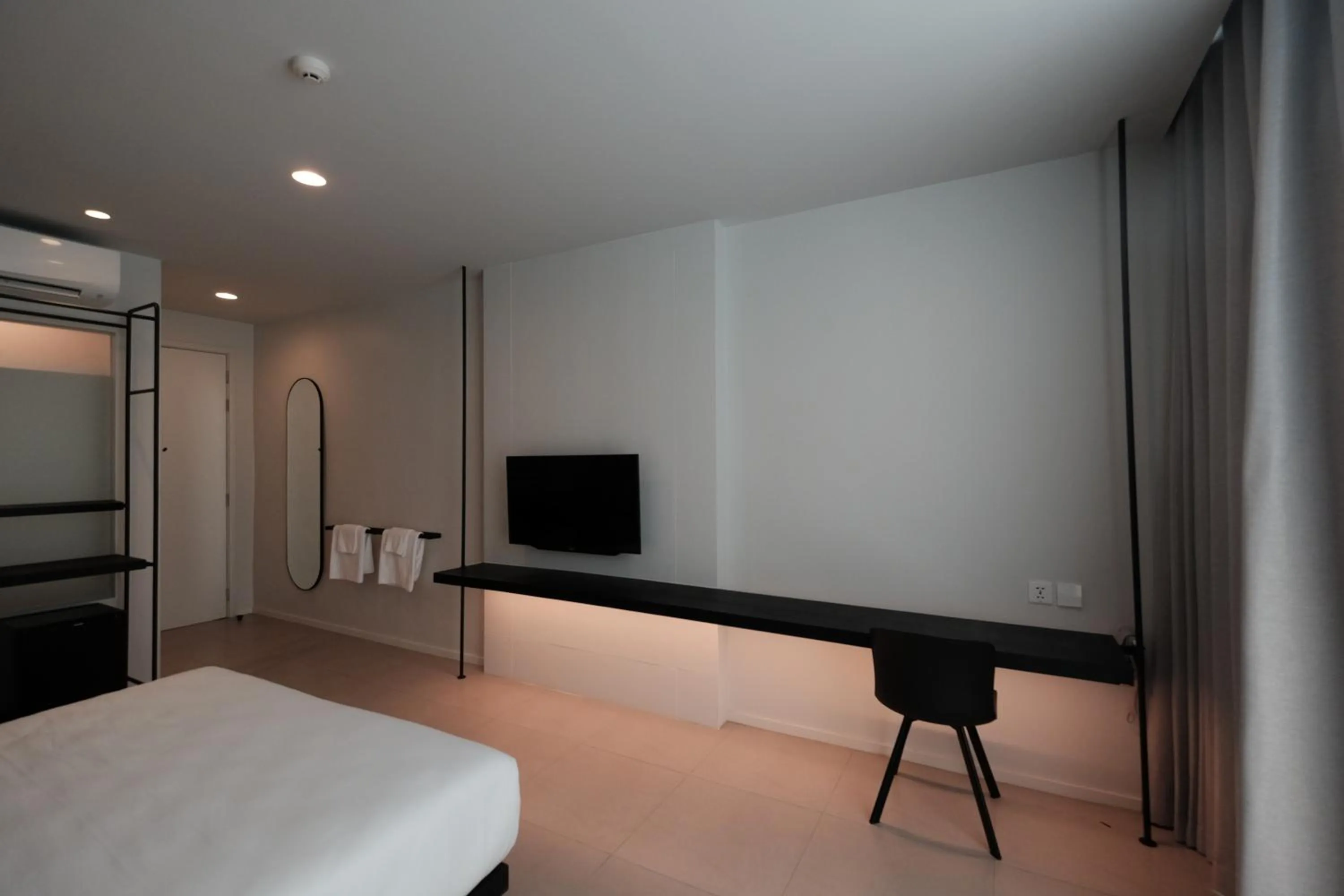 TV and multimedia, Bed in CHERN Bangkok