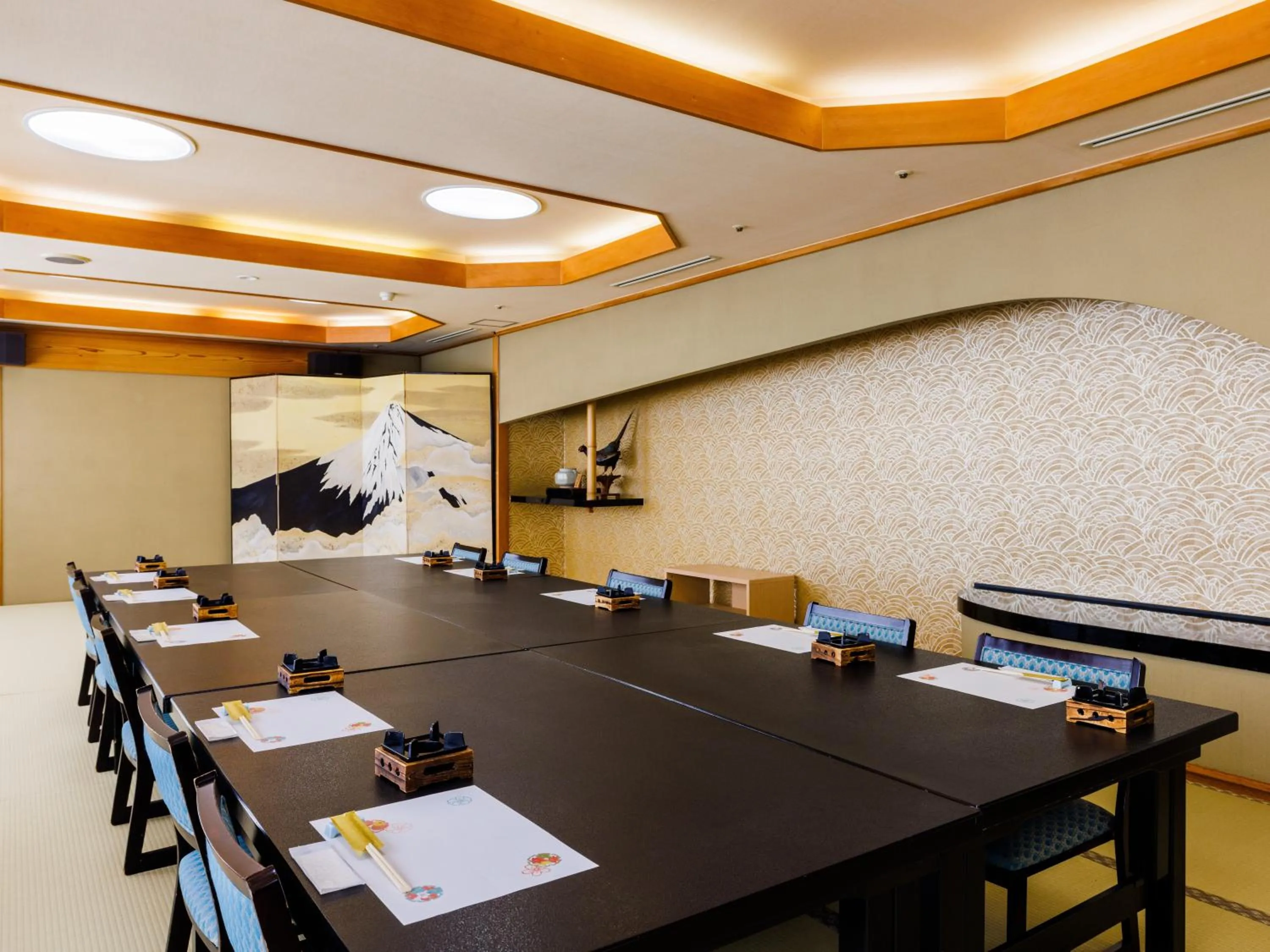 Meeting/conference room in KAMENOI HOTEL Yamato Heguri
