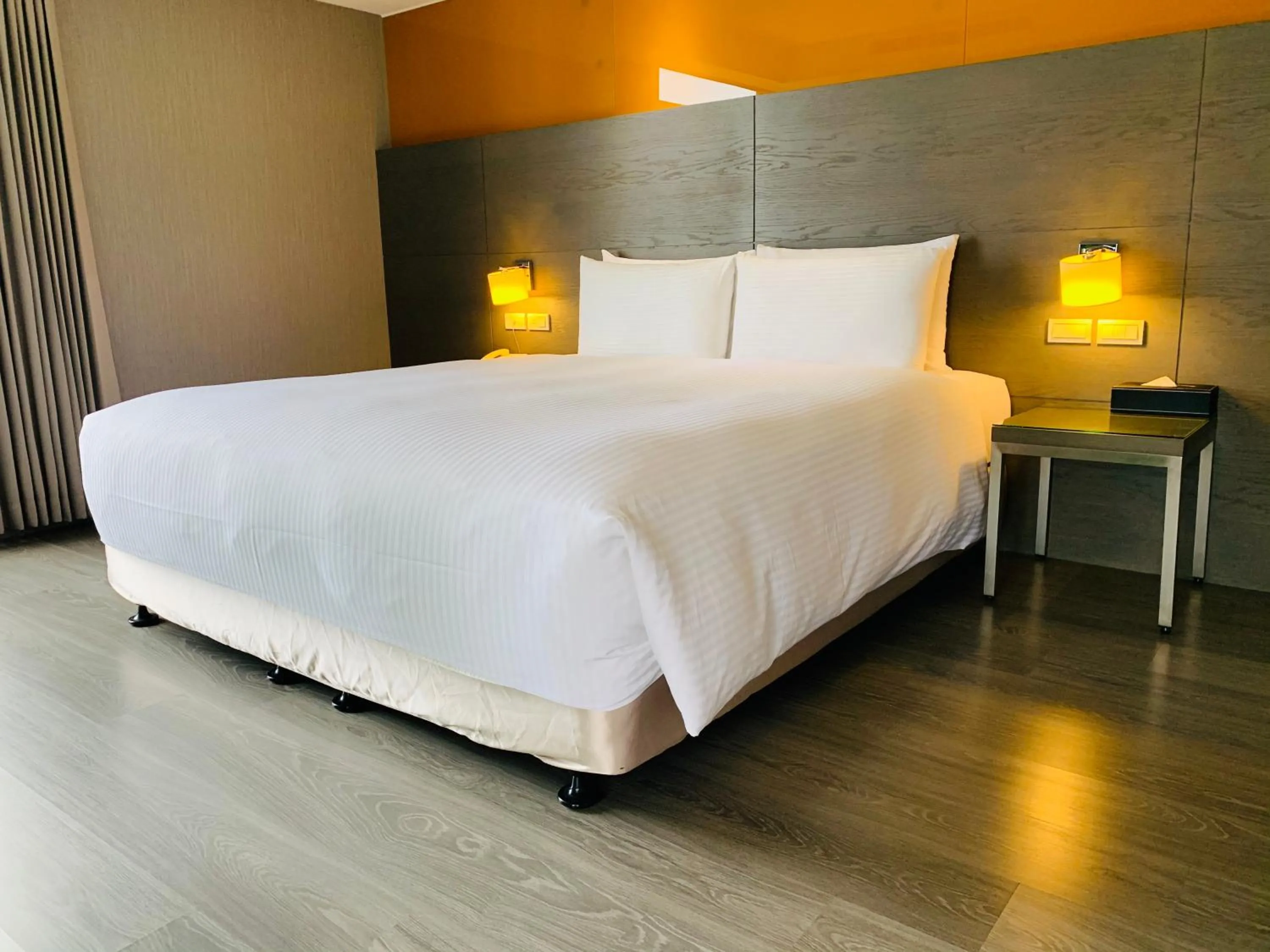 Bedroom, Bed in Ramada Encore By Wyndham Hualien