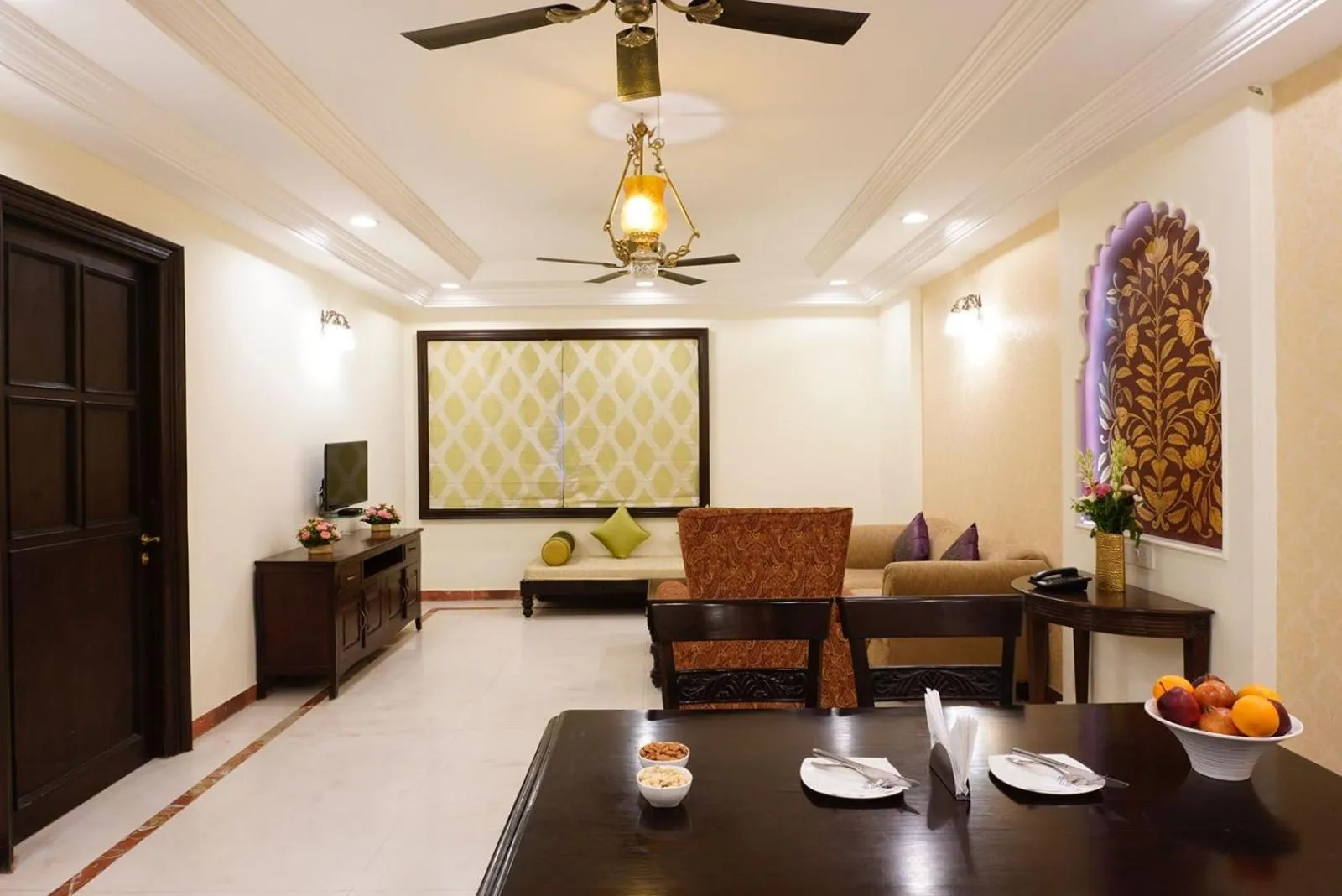 Living room in Shree Vallabh Vilas Lords Plaza Nathdwara - Pure Veg