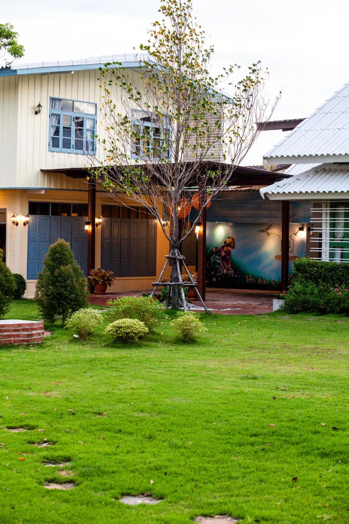 Property building in Baan Suan Krung Kao