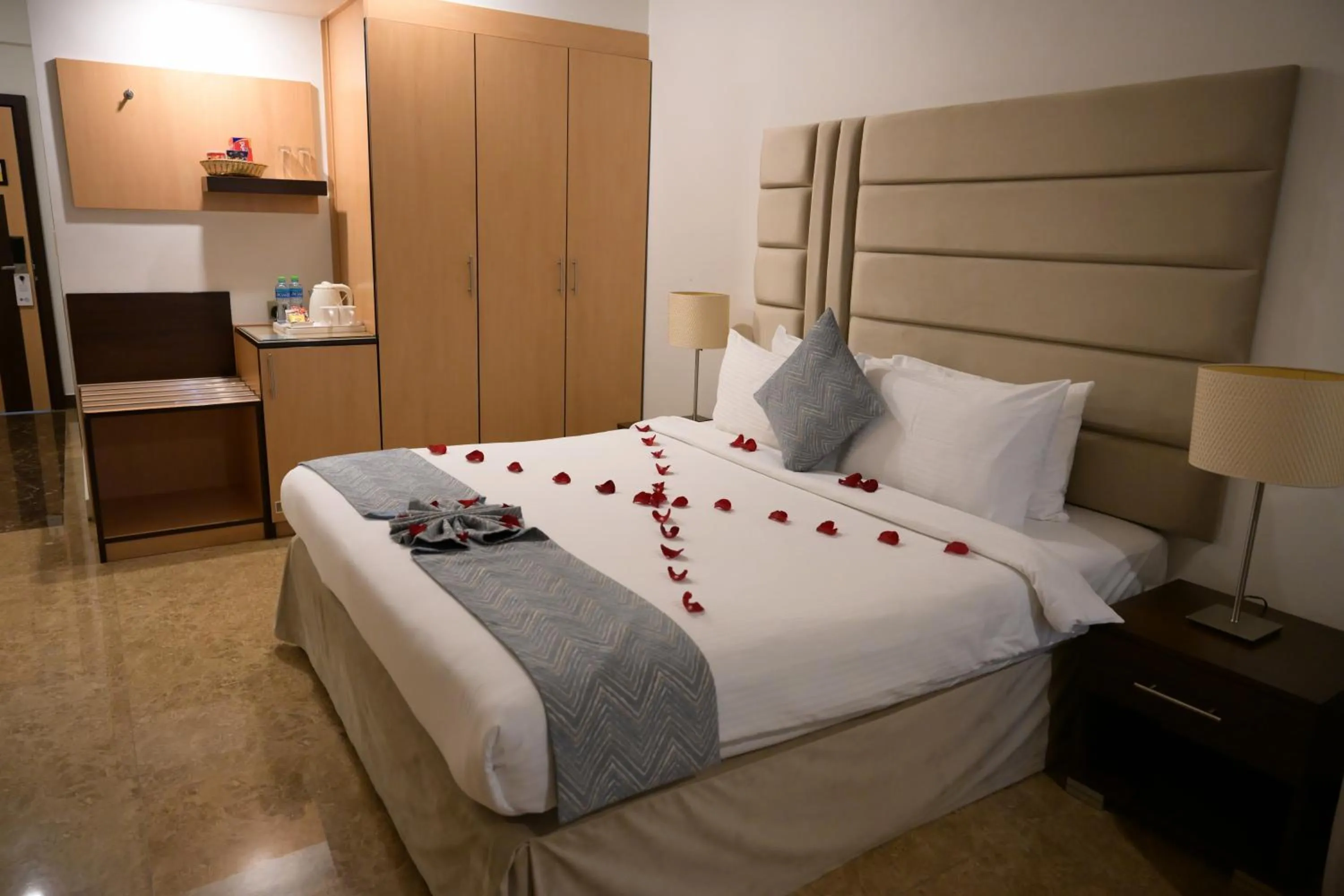 Bed in Best Western Plus Mahboula