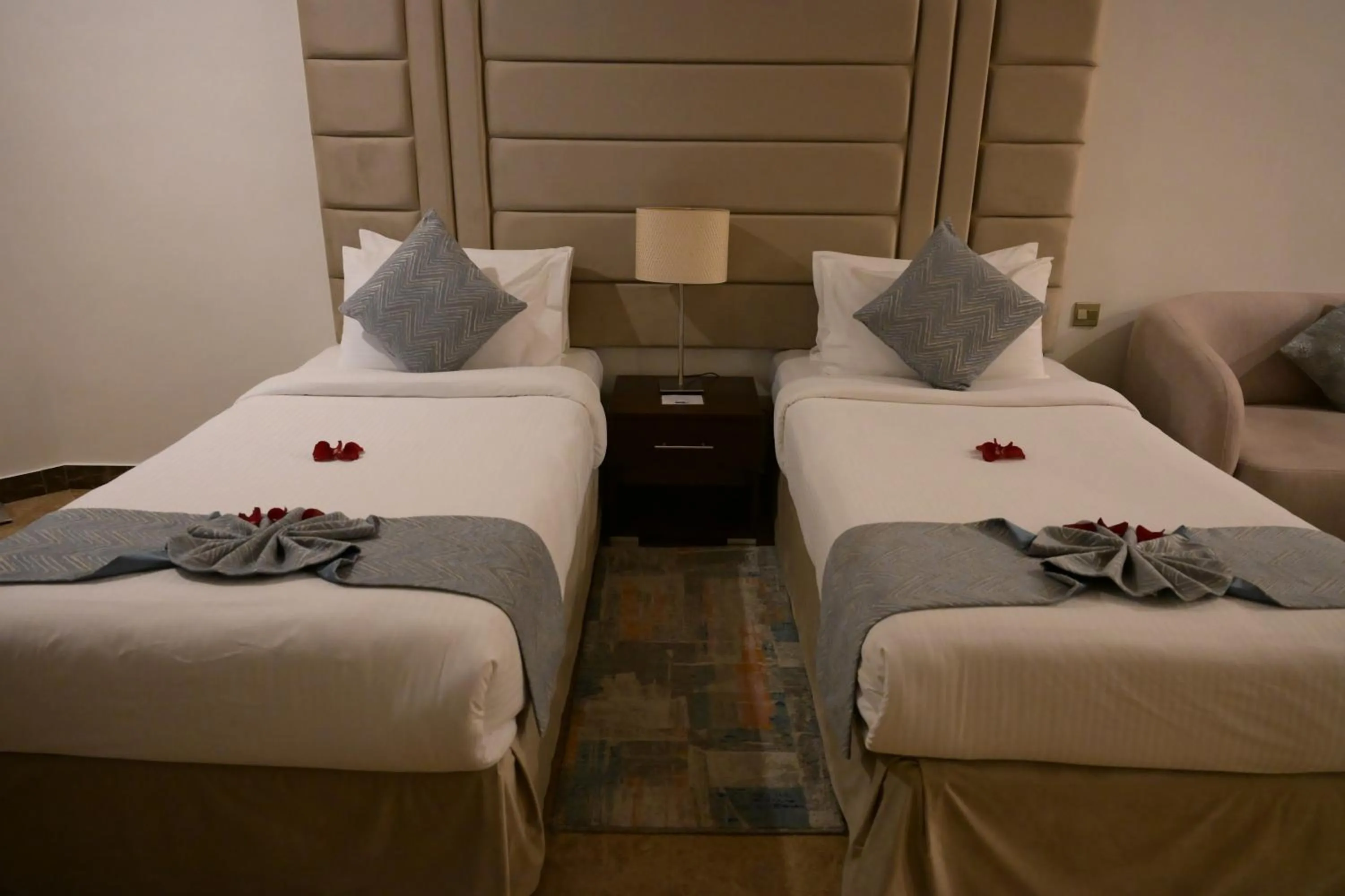 Bed in Best Western Plus Mahboula