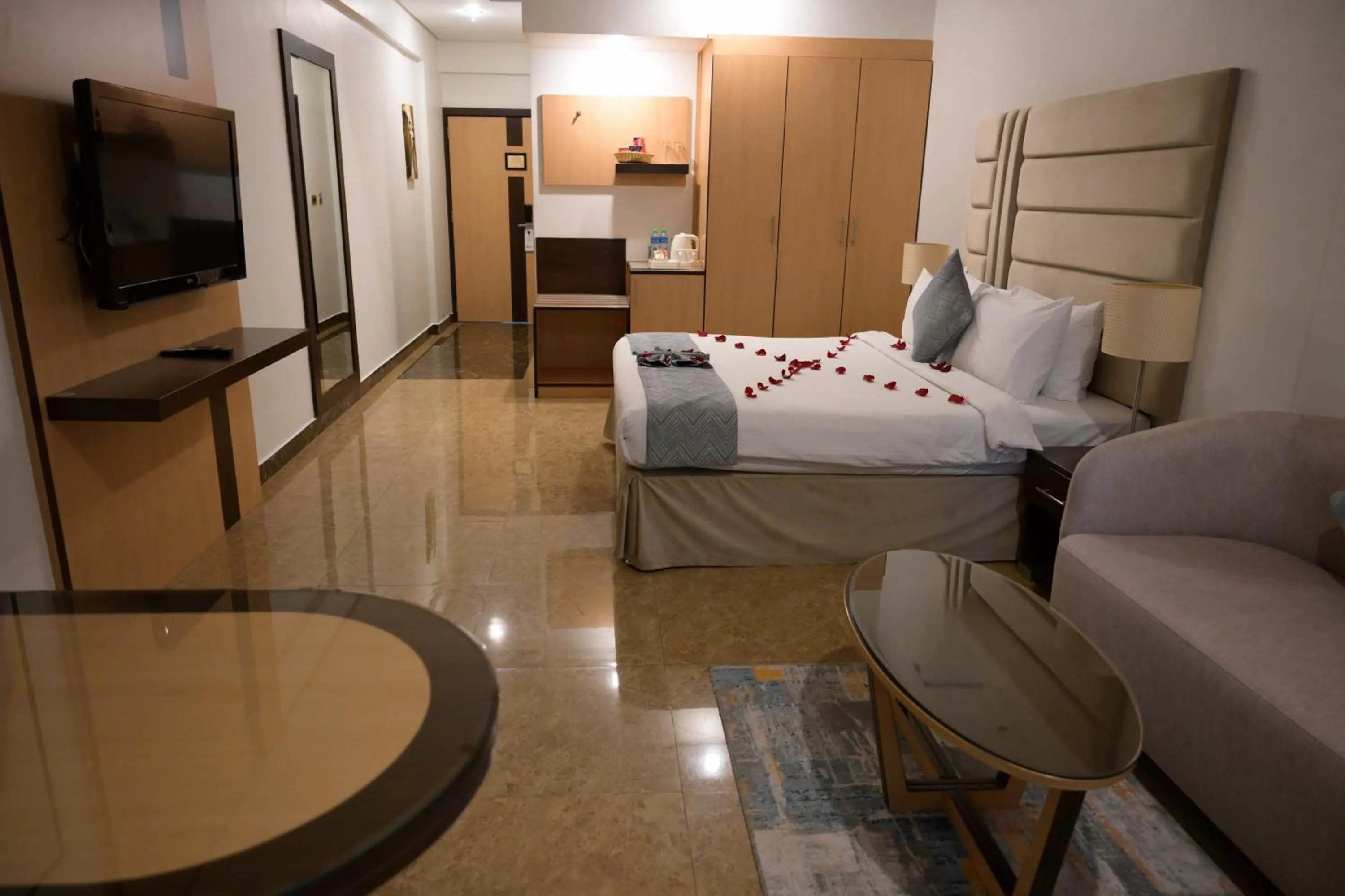 Bed in Best Western Plus Mahboula