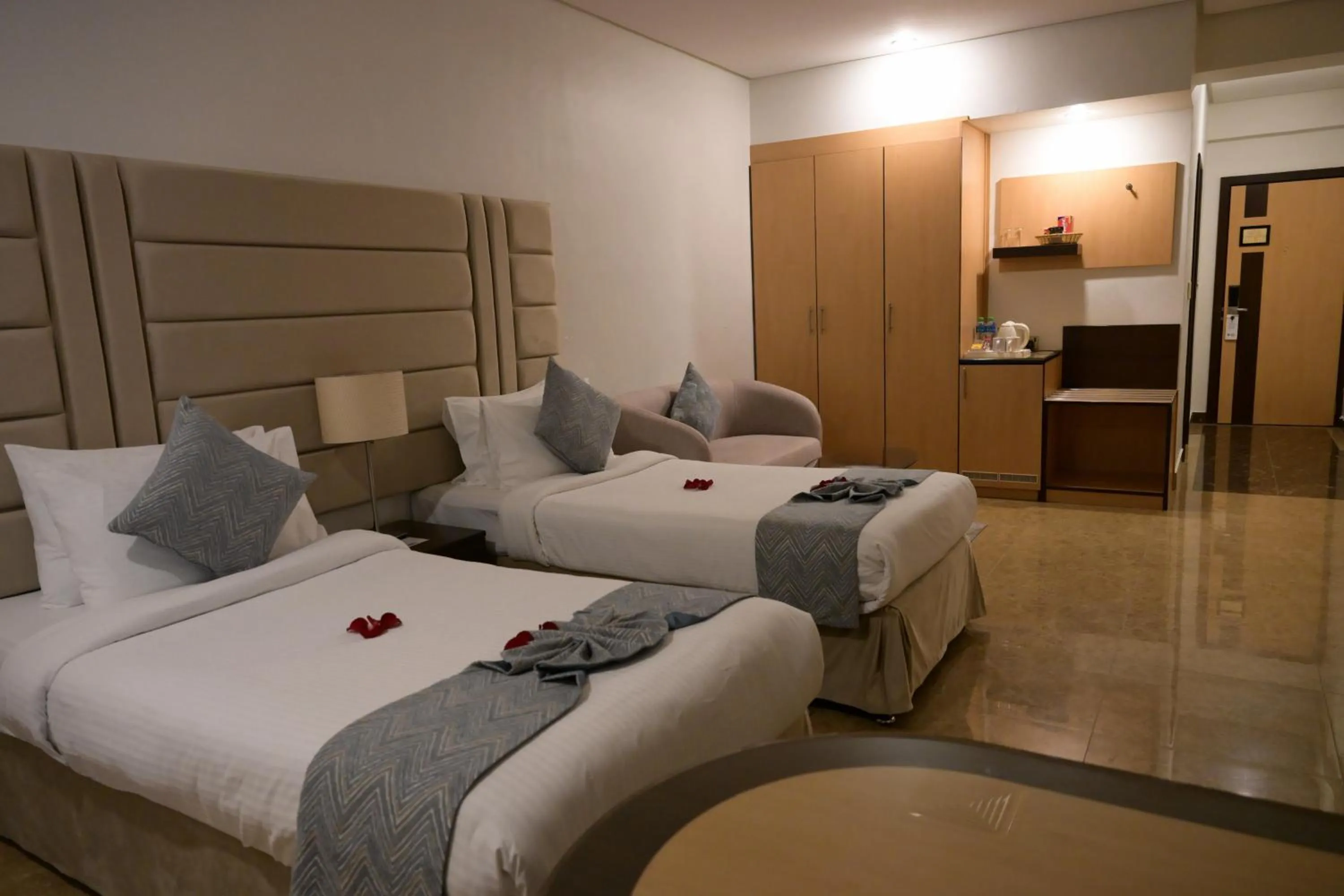 Bed in Best Western Plus Mahboula