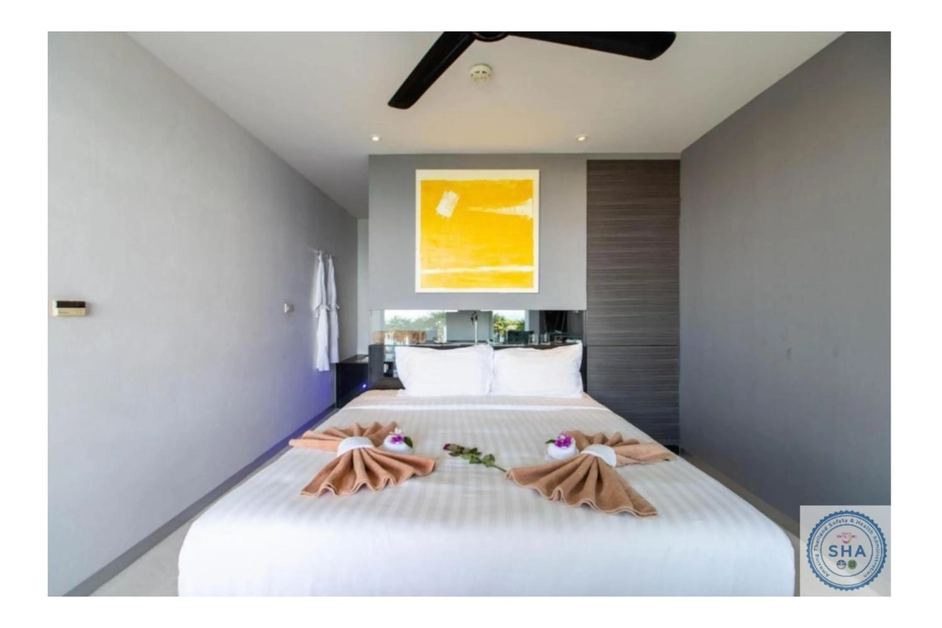 Bed in Panorama Samui Residences