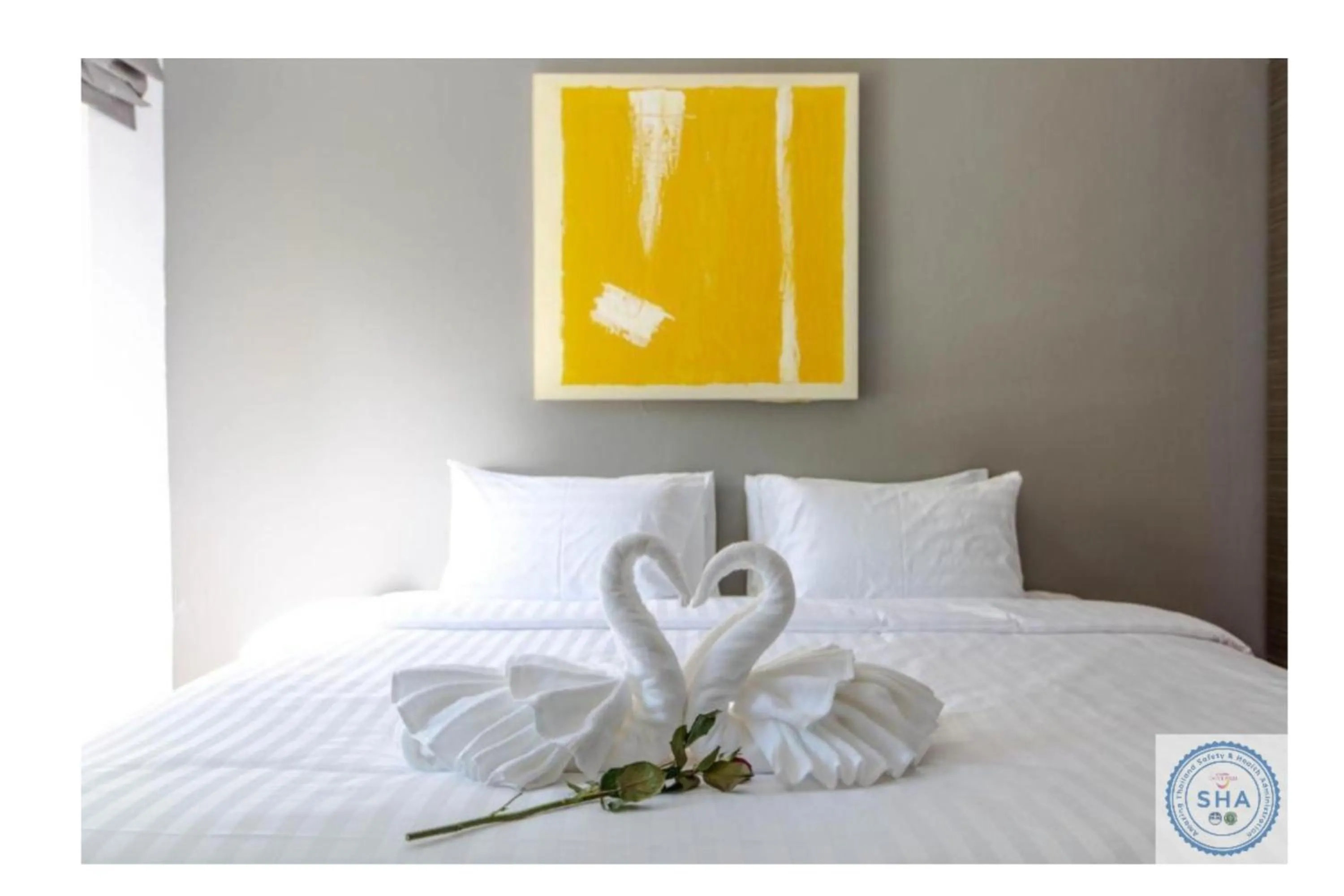 Bed in Panorama Samui Residences