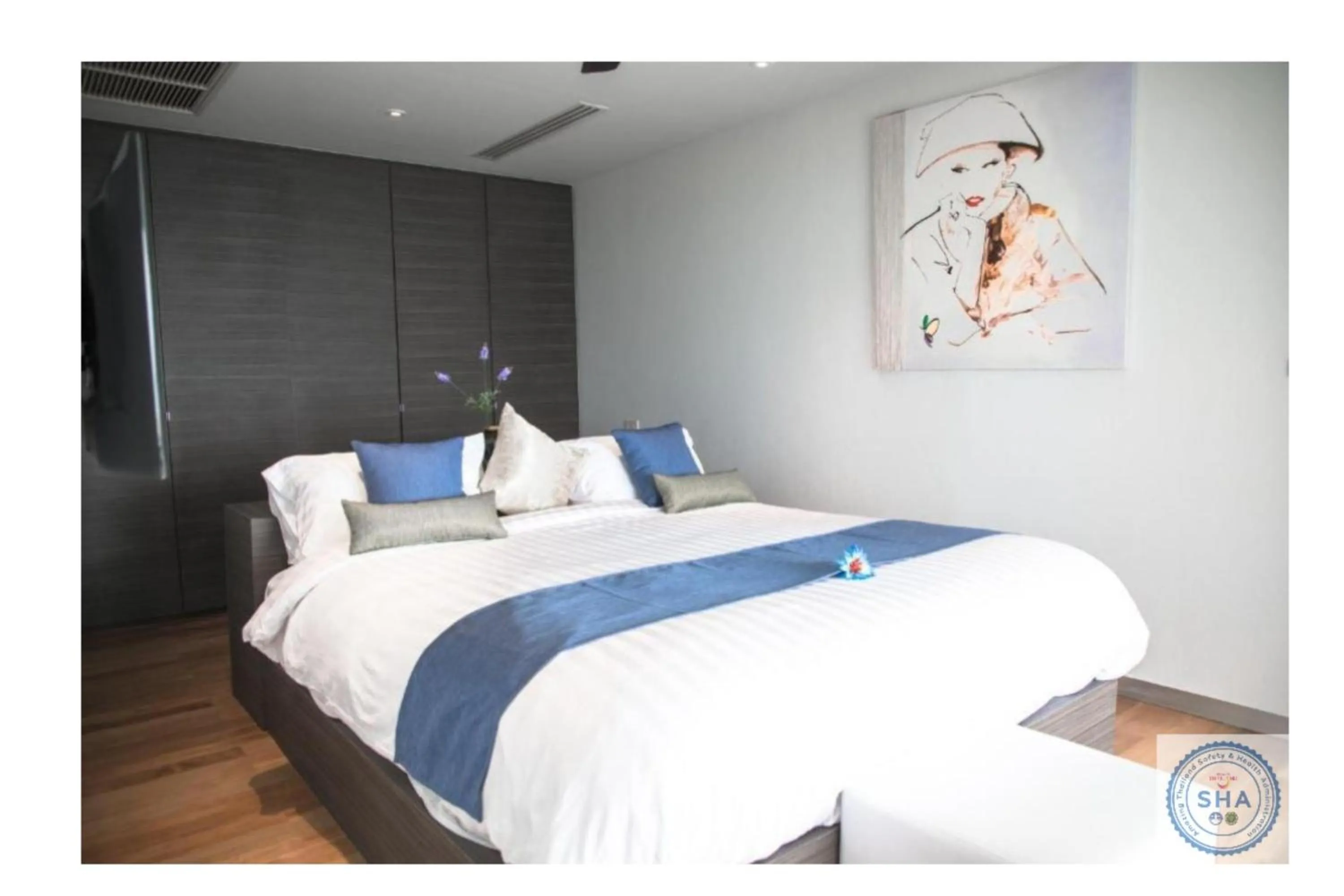 Bed in Panorama Samui Residences