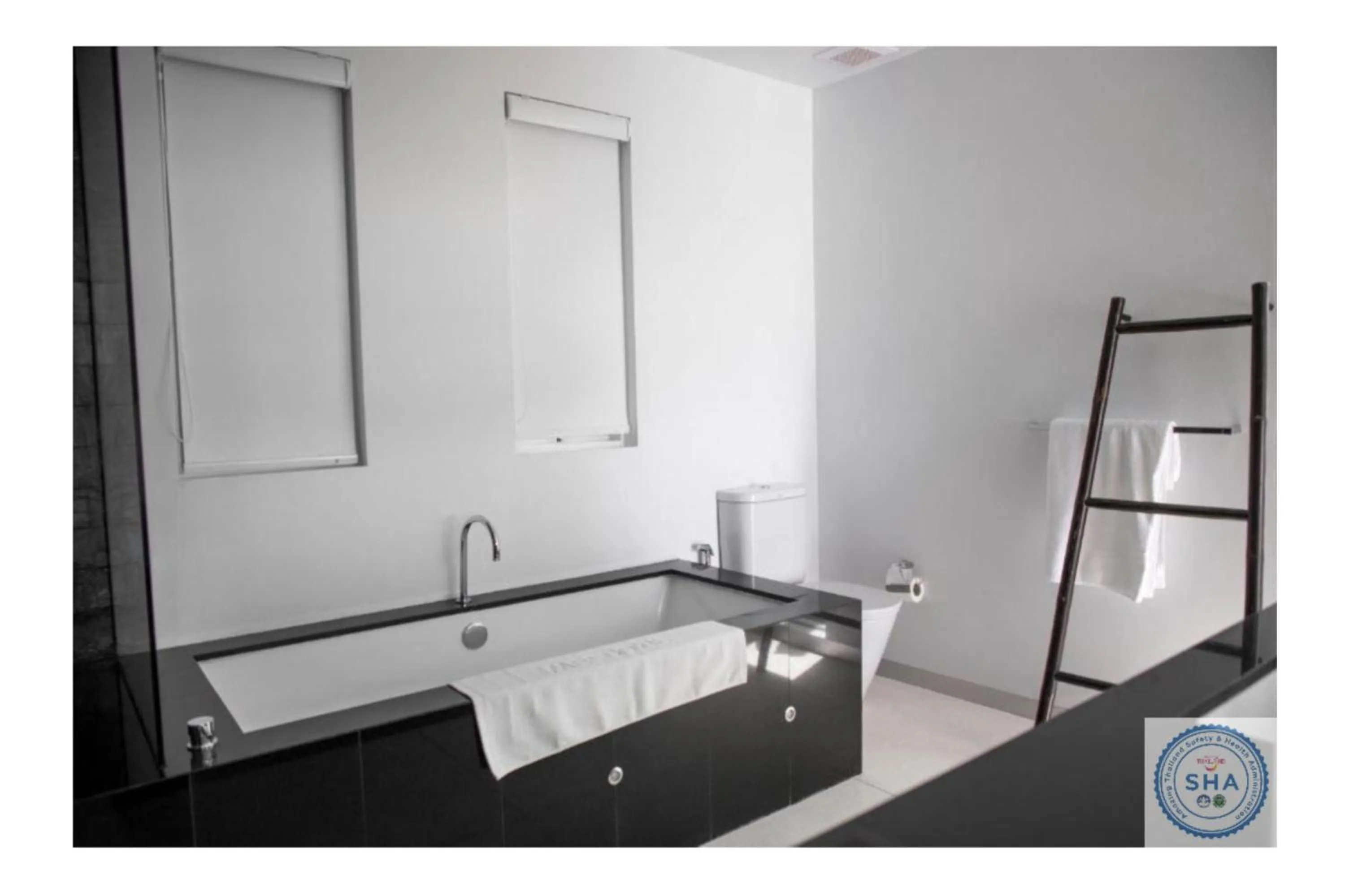 Bed in Panorama Samui Residences