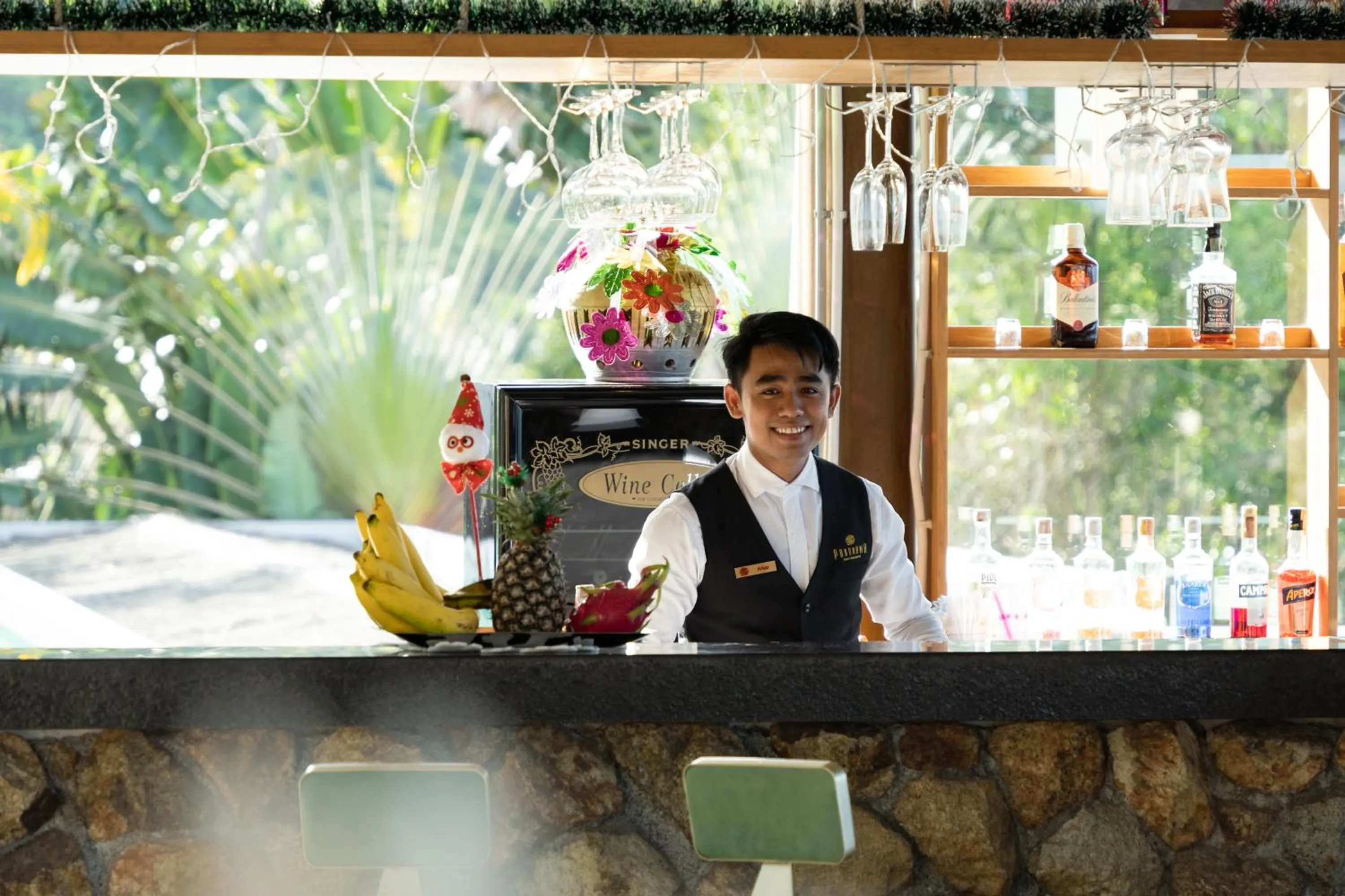 Restaurant/places to eat in Panorama Samui Residences