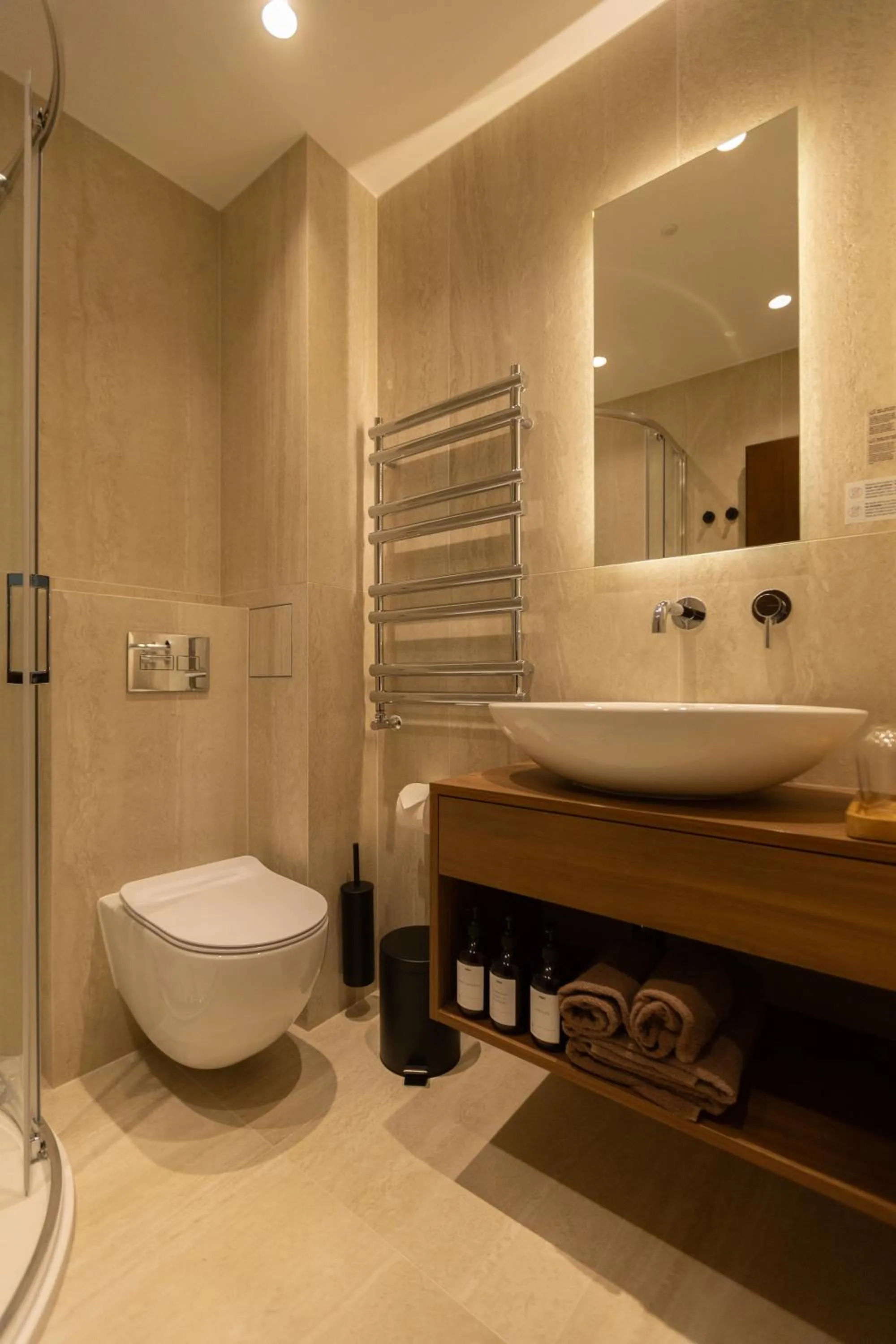 Shower in Belvilis Hotel