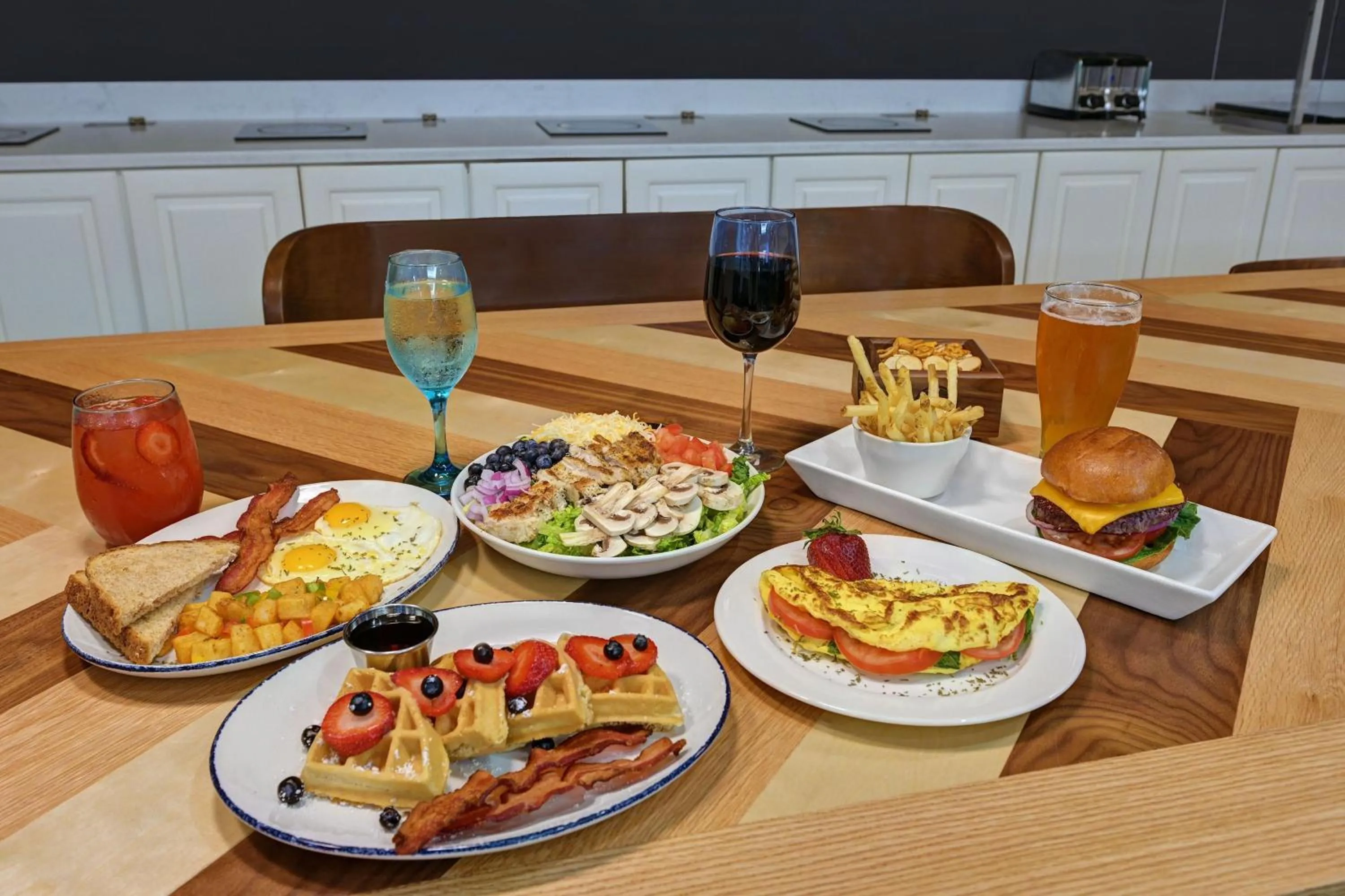 Restaurant/places to eat in Four Points by Sheraton Birmingham Homewood