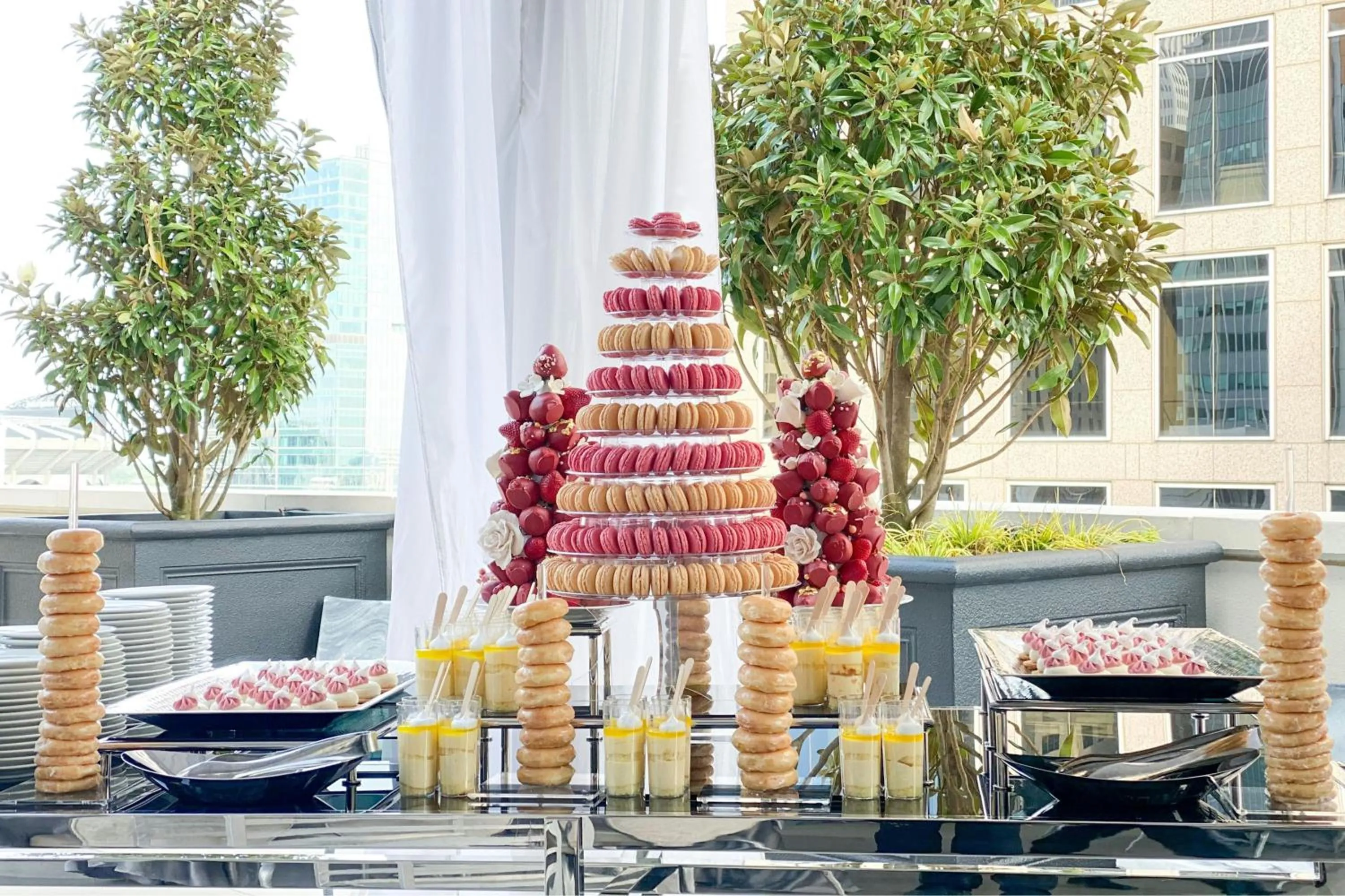 Lounge or bar in Grand Bohemian Charlotte, Autograph Collection