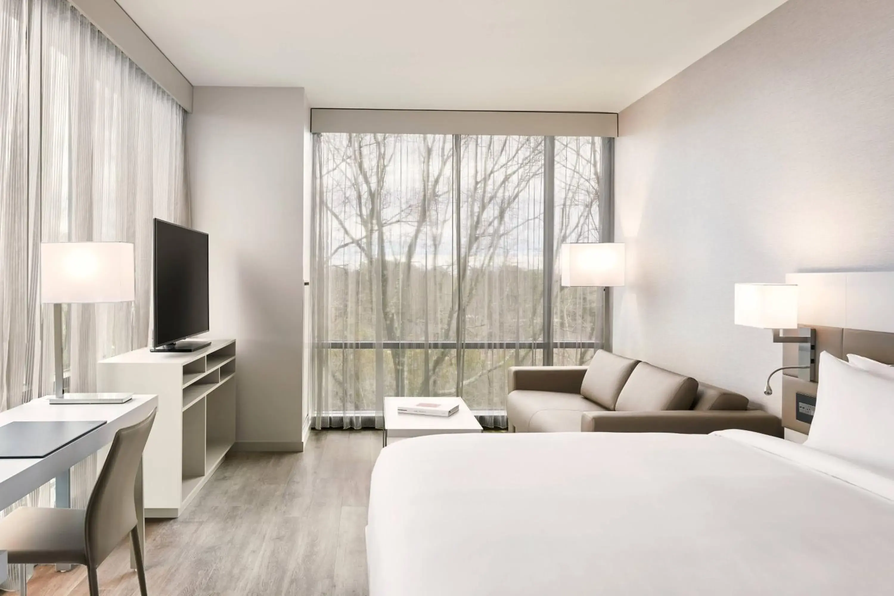 Corner King, Guest room, 1 King, Sofa bed, Corner room in AC Hotel by Marriott Charlotte SouthPark Corner King, Guest room, 1 King, Sofa bed, Corner room in AC Hotel by Marriott Charlotte SouthPark