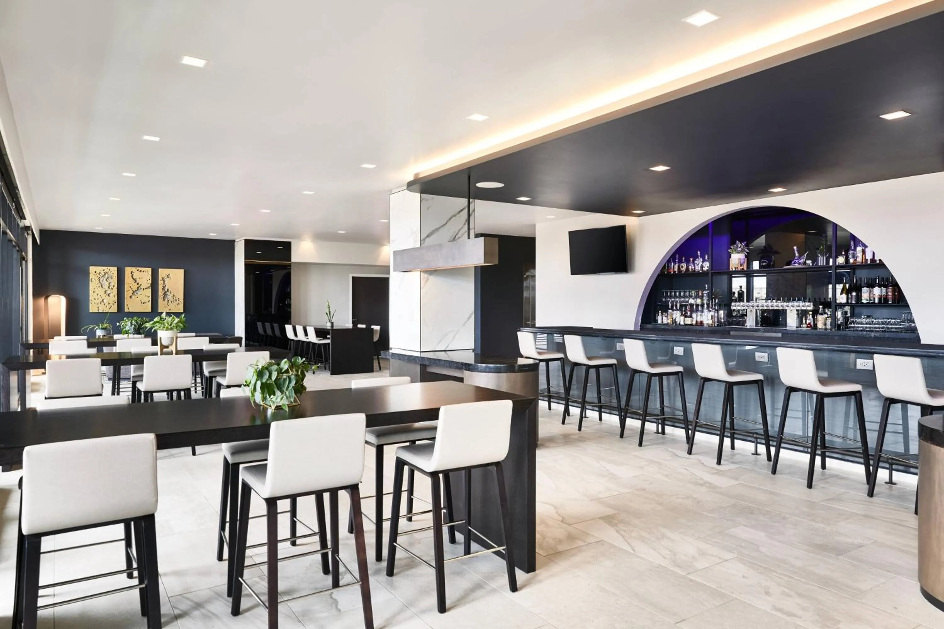 Lounge or bar in AC Hotel by Marriott Charlotte SouthPark