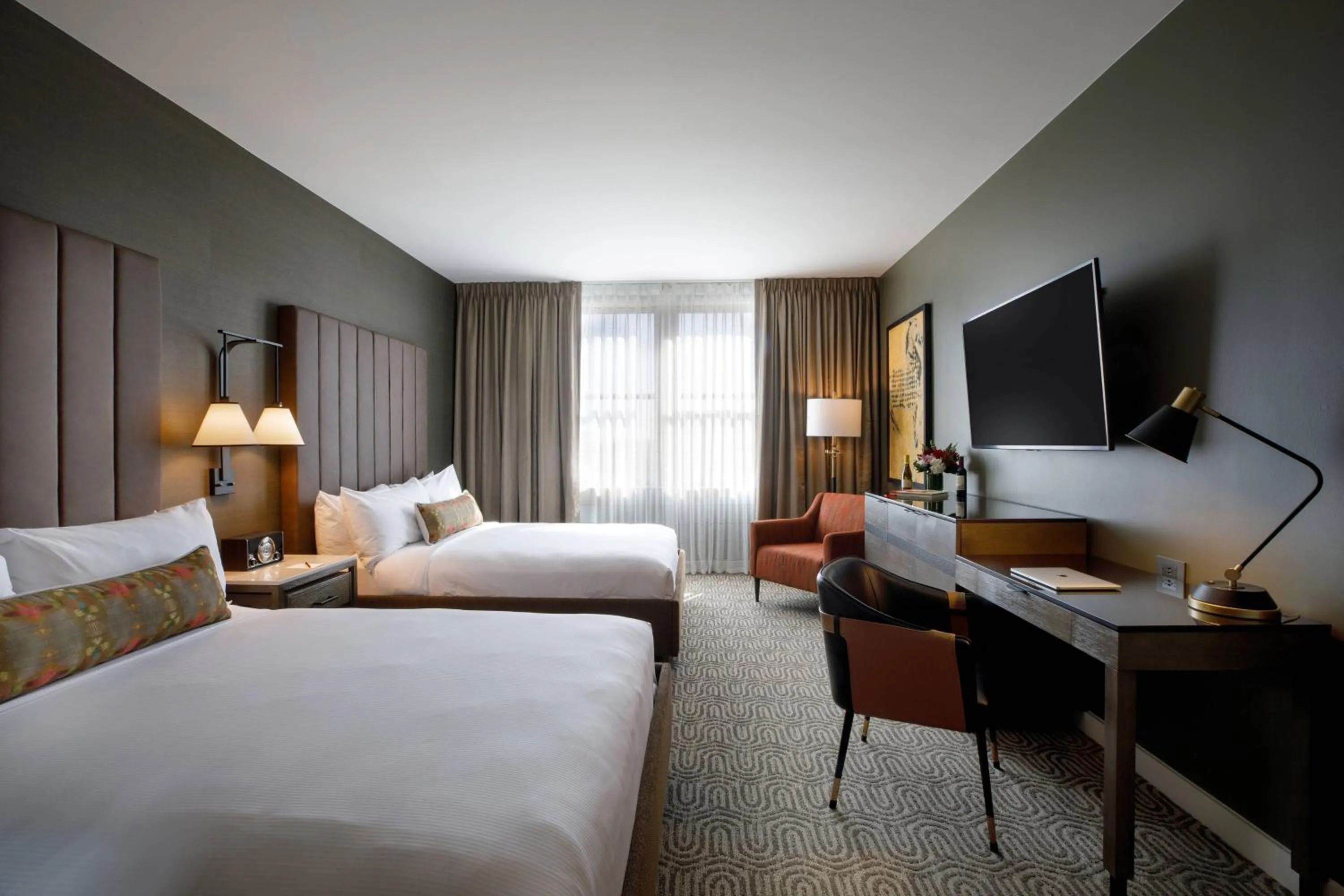 Photo of the whole room, Bed in Hotel Vin, Grapevine, Autograph Collection