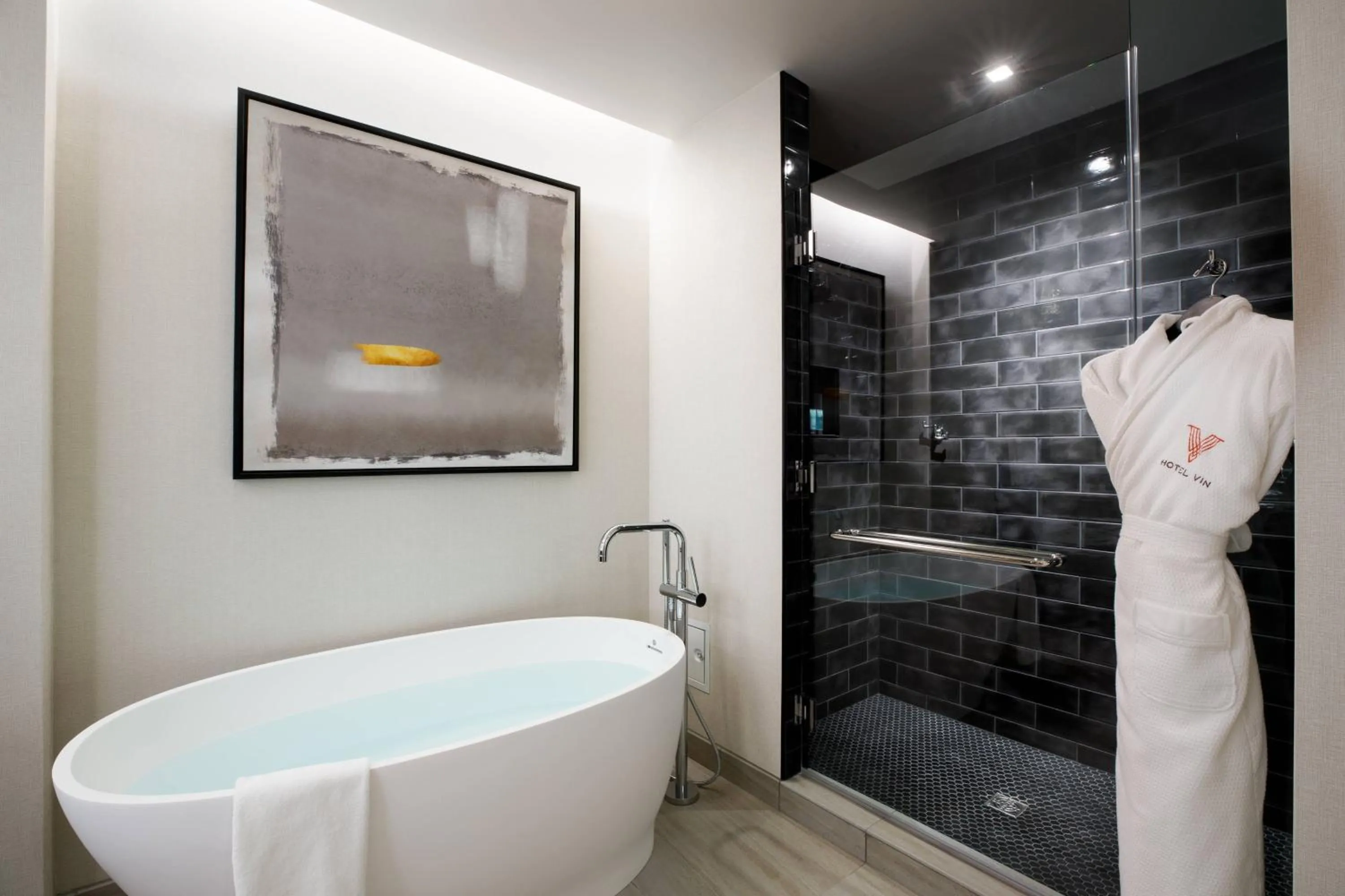 Bathroom in Hotel Vin, Grapevine, Autograph Collection