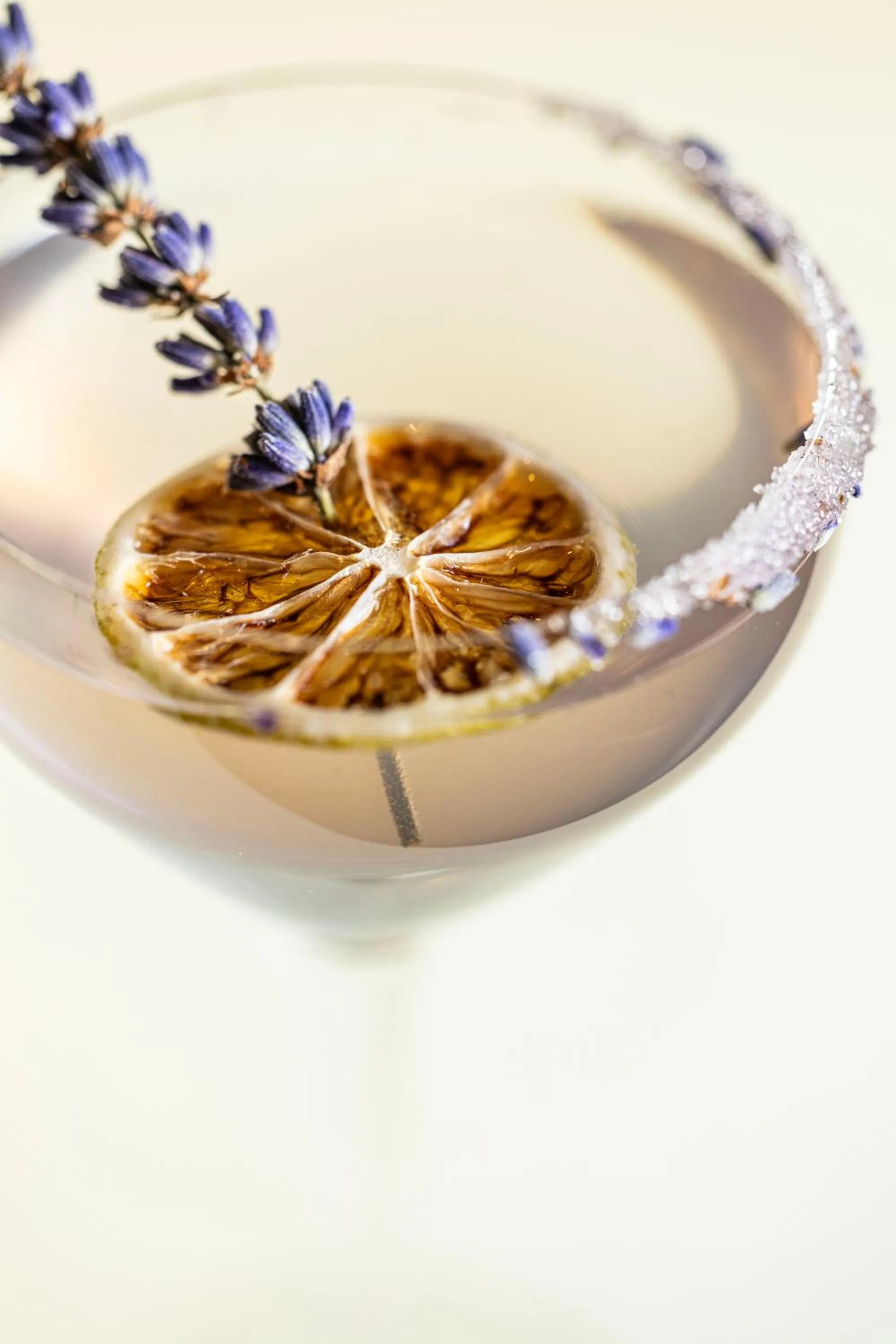 Lounge or bar in Courtyard by Marriott Paris Porte de Versailles