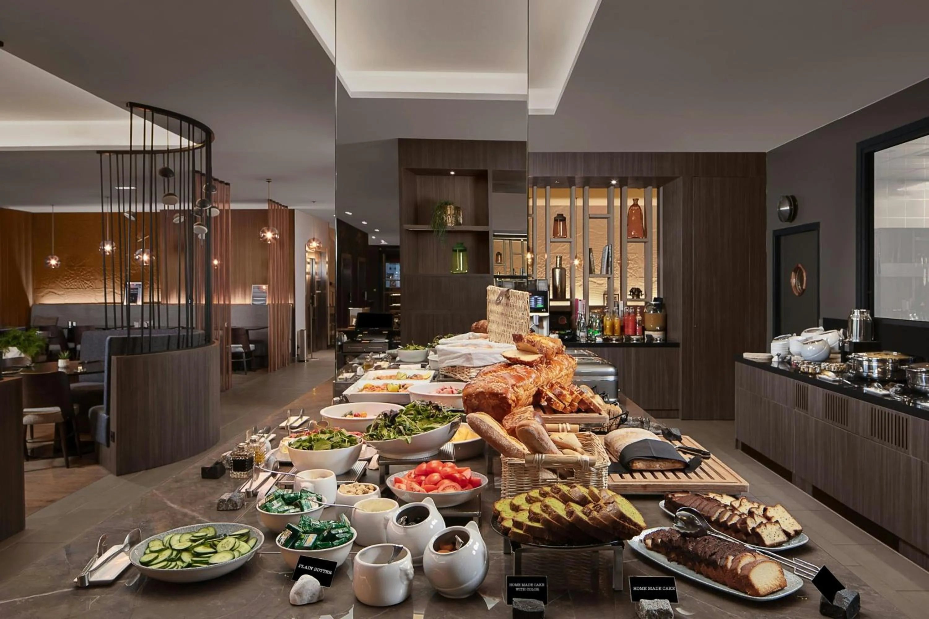 Breakfast in Courtyard by Marriott Paris Porte de Versailles