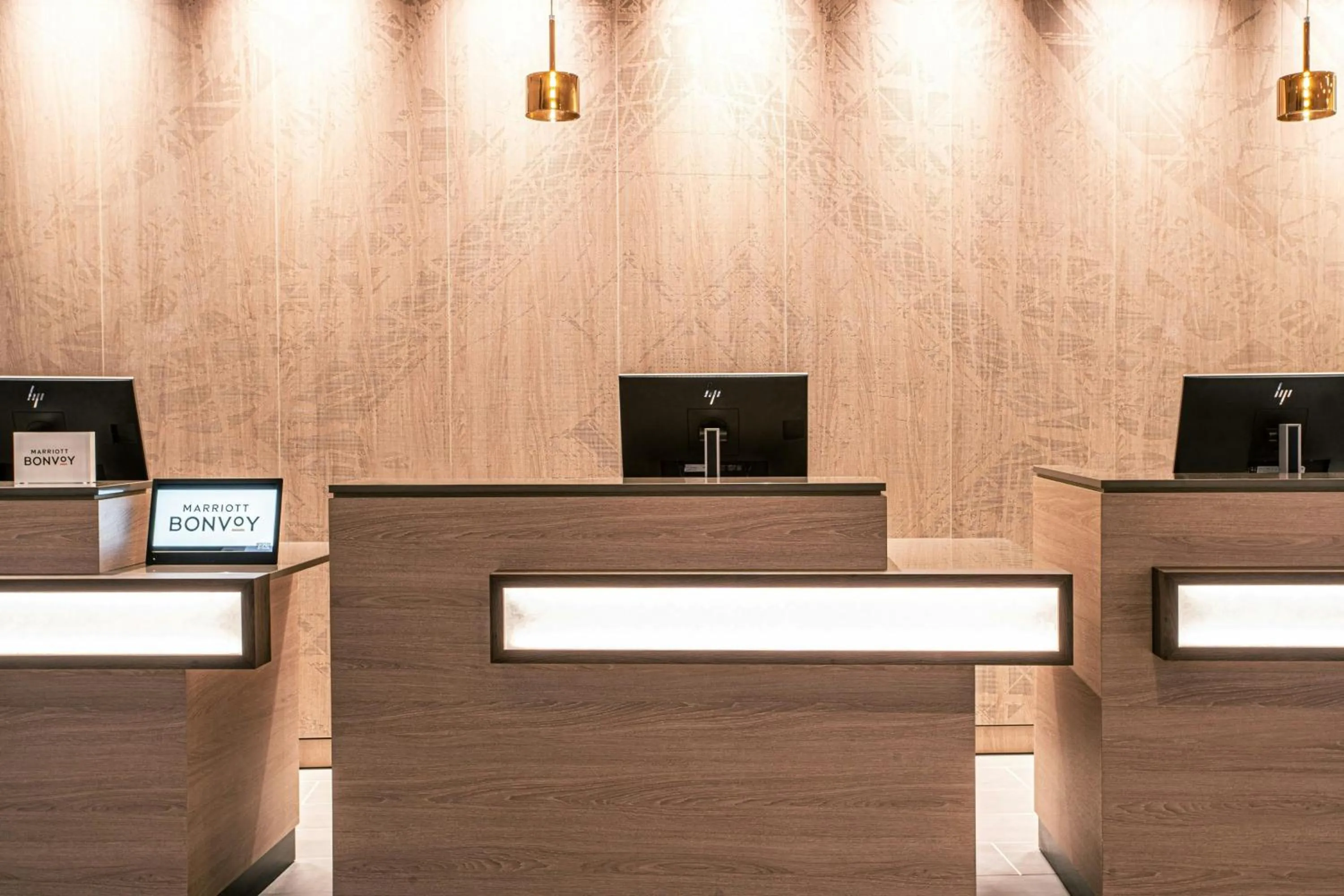 Lobby or reception in Courtyard by Marriott Paris Porte de Versailles