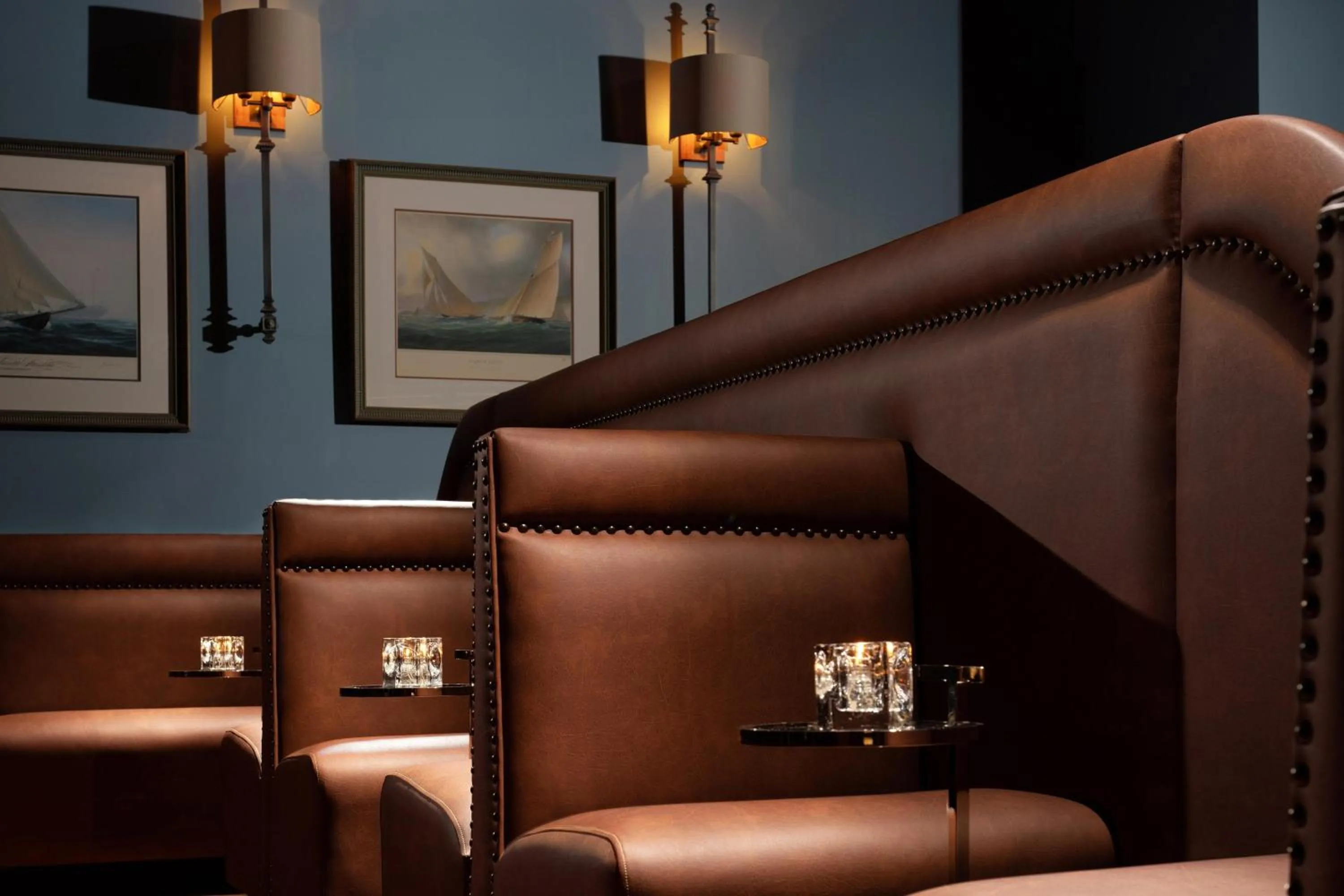 Lounge or bar in The Karol Hotel, St. Petersburg Clearwater, a Tribute Portfolio Hotel