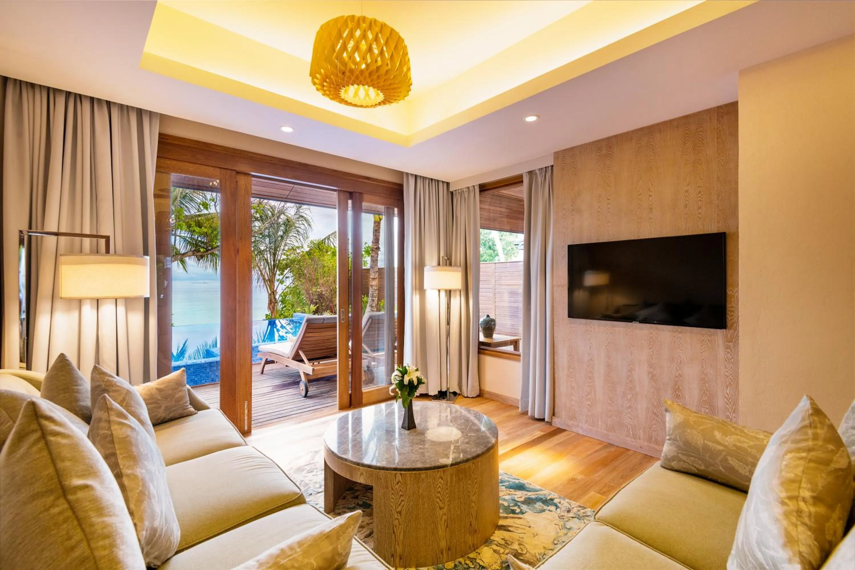 TV and multimedia in Lily Beach Resort and Spa - All Inclusive