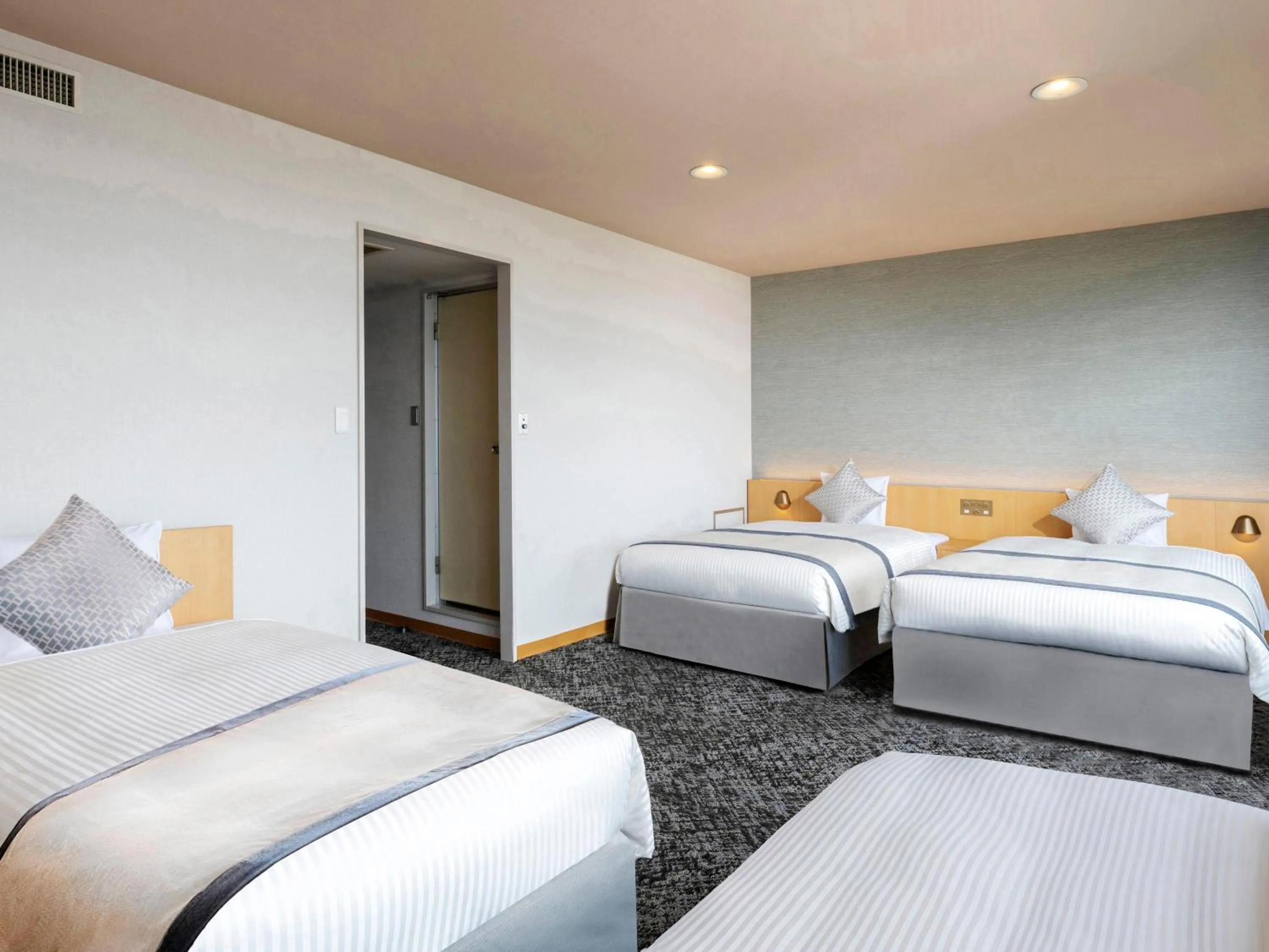 Photo of the whole room, Bed in KAMENOI HOTEL Hikone