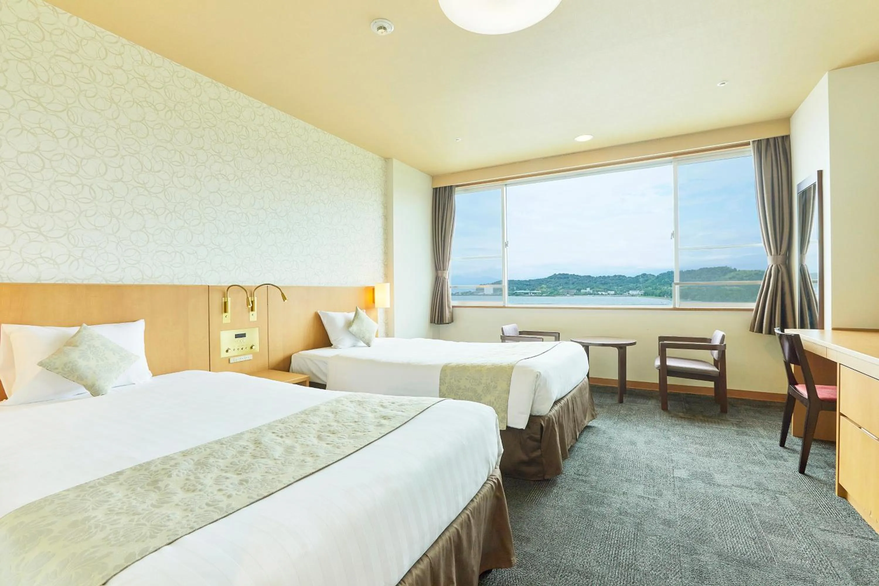 Photo of the whole room, Bed in KAMENOI HOTEL Hikone