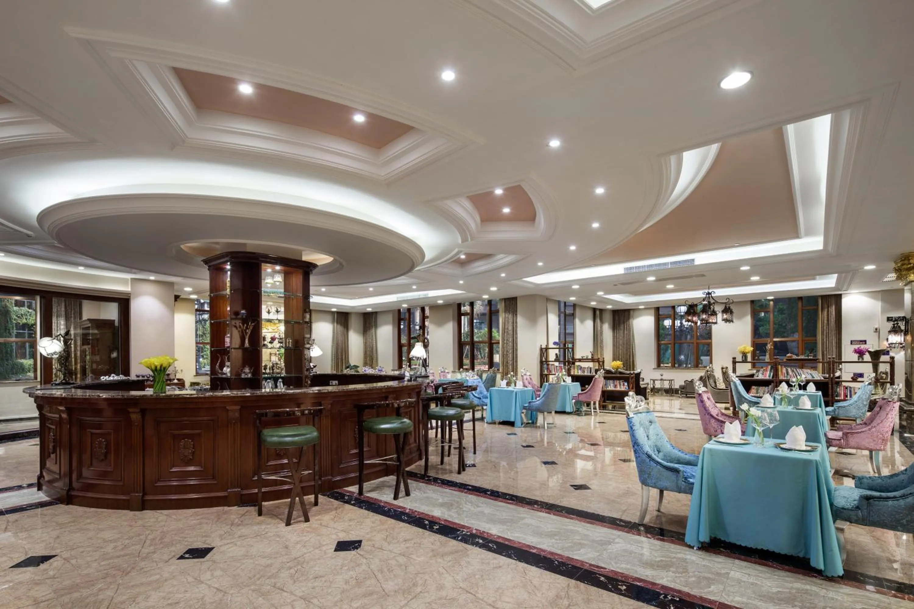 Lounge or bar in Wyndham Garden Wenchang Nanguo