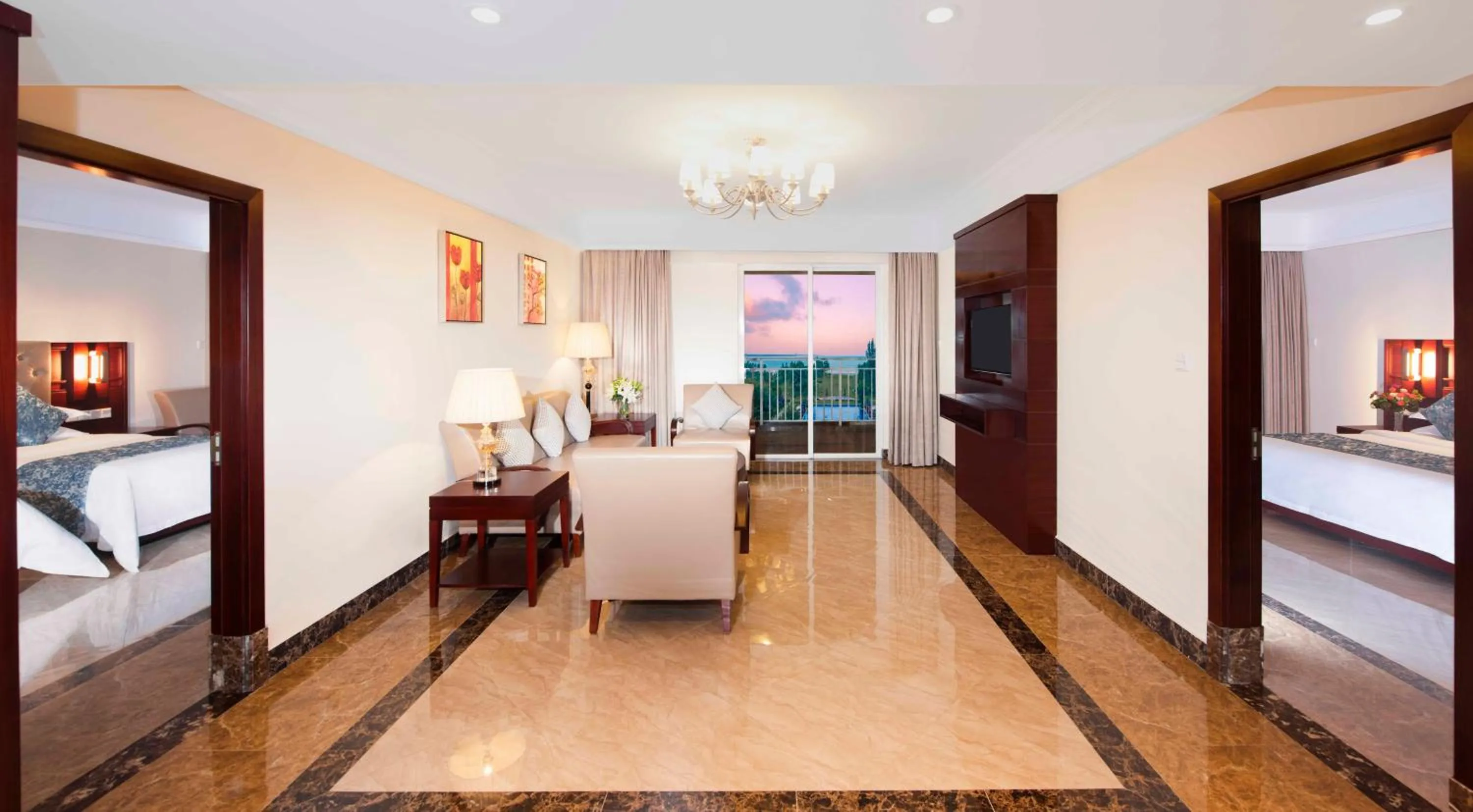 Living room, Bed in Wyndham Garden Wenchang Nanguo