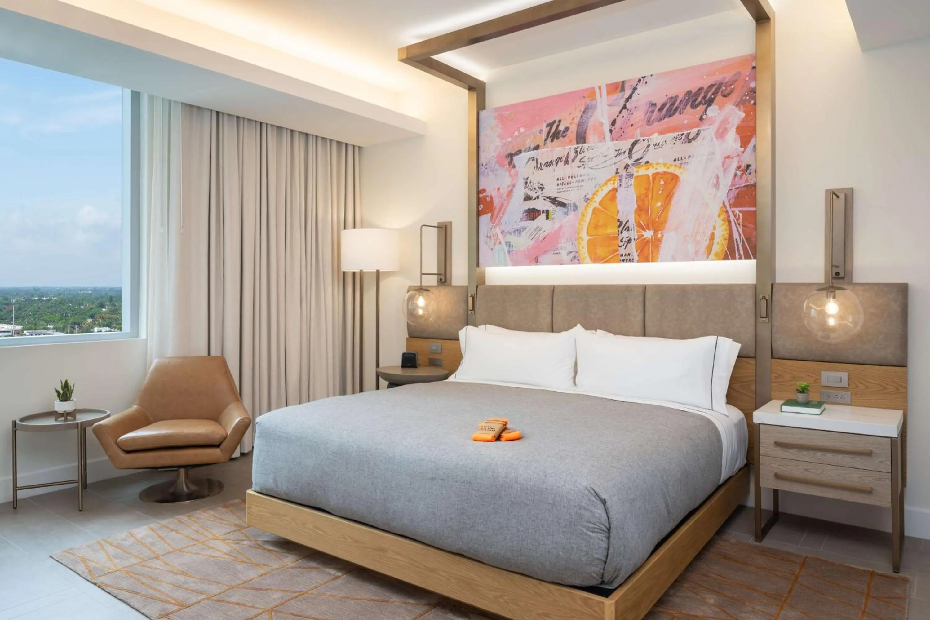 Photo of the whole room, Bed in Canopy West Palm Beach - Downtown