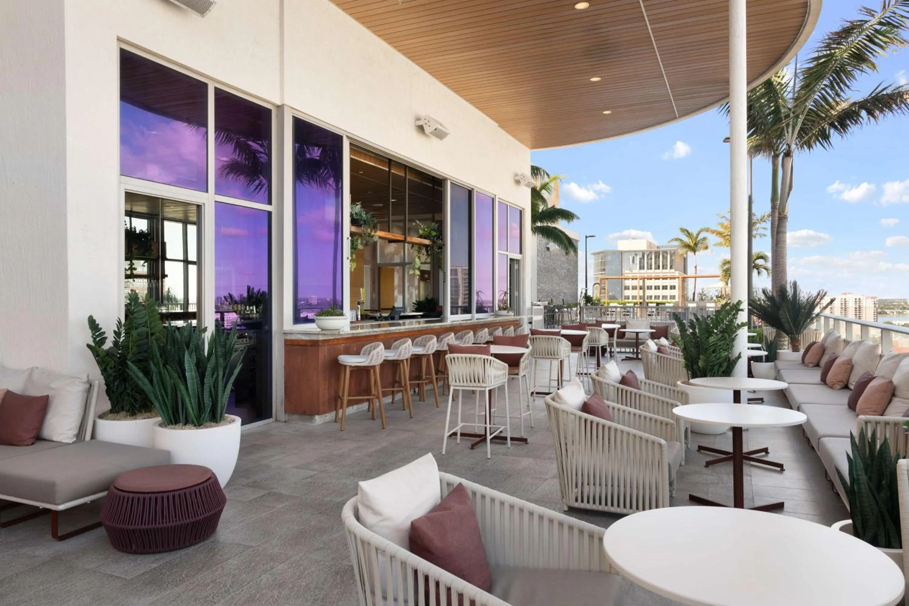 Restaurant/places to eat in Canopy West Palm Beach - Downtown