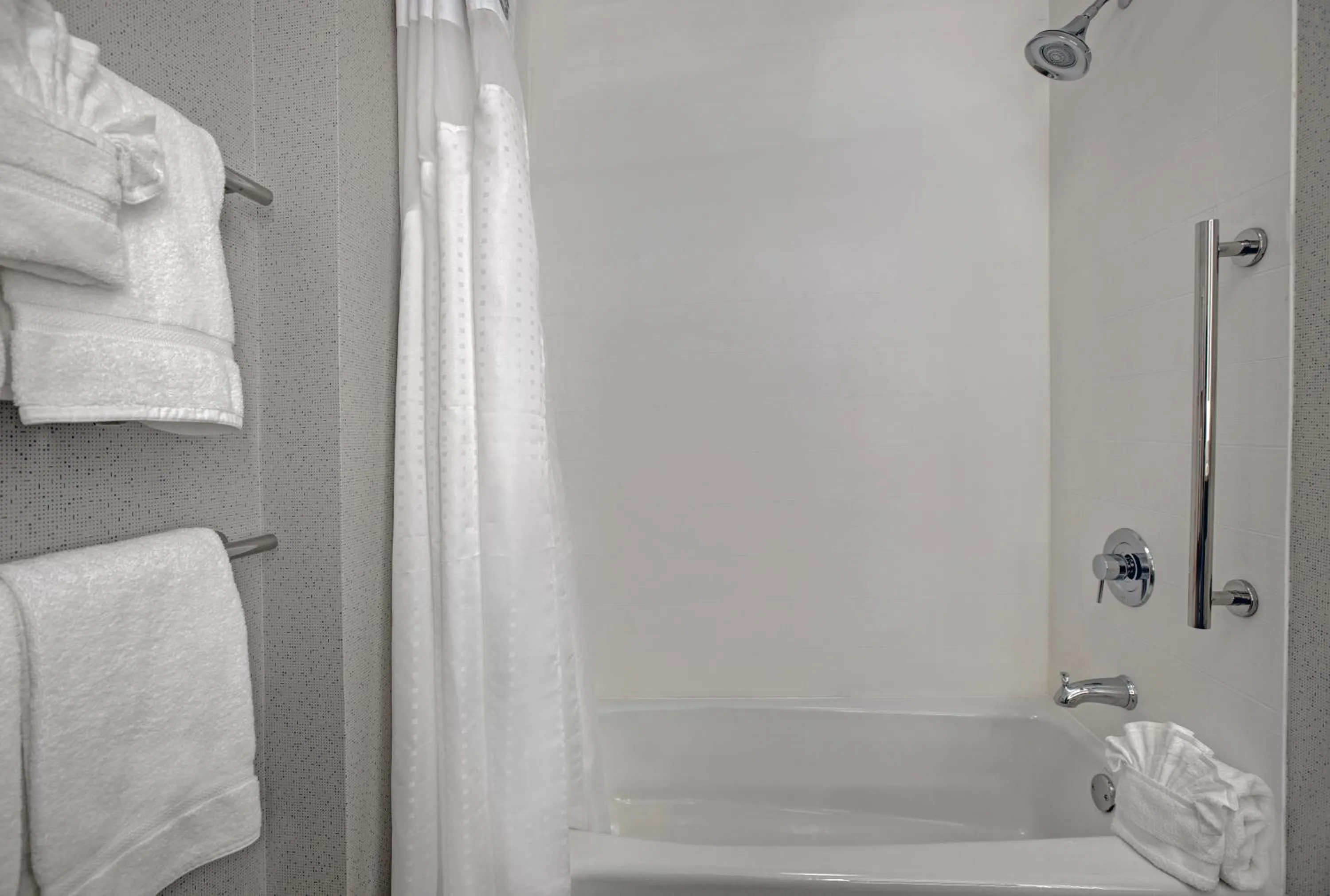 Bathroom in Holiday Inn Express & Suites - Milwaukee - Brookfield by IHG