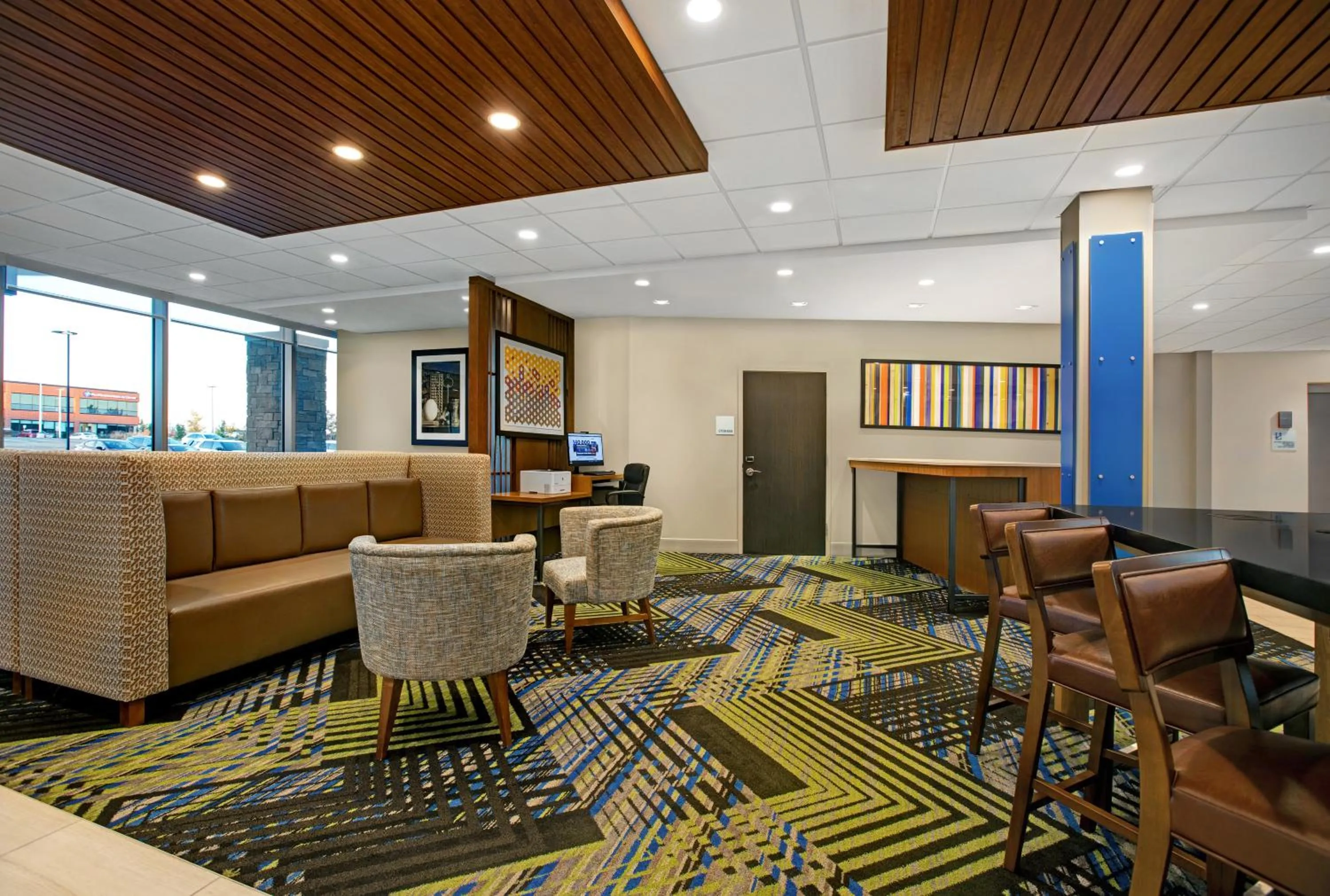 Property building in Holiday Inn Express & Suites - Milwaukee - Brookfield by IHG