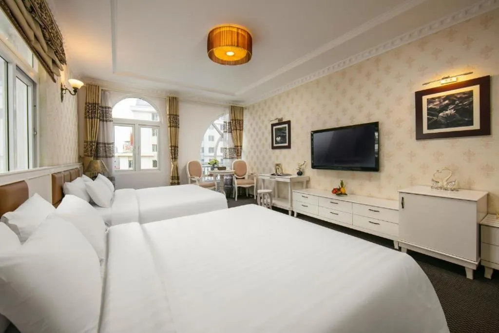 Bedroom, Bed in Nesta Boutique Hotel Hanoi