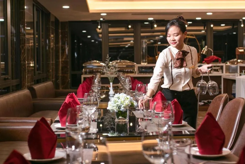 Restaurant/places to eat in Nesta Boutique Hotel Hanoi