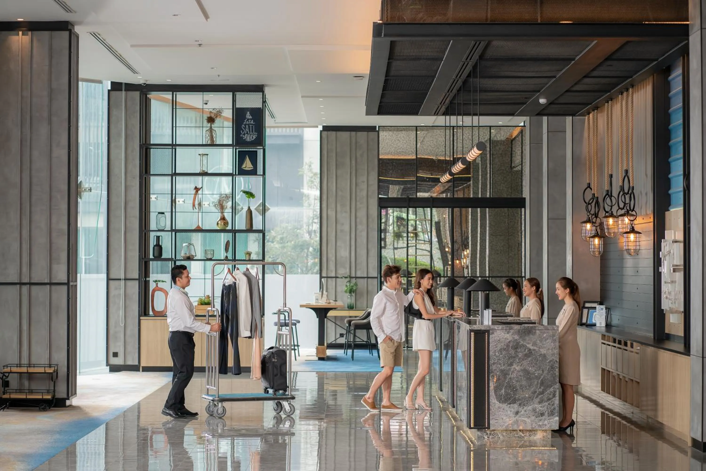 People in Holiday Inn & Suites Siracha Laemchabang by IHG